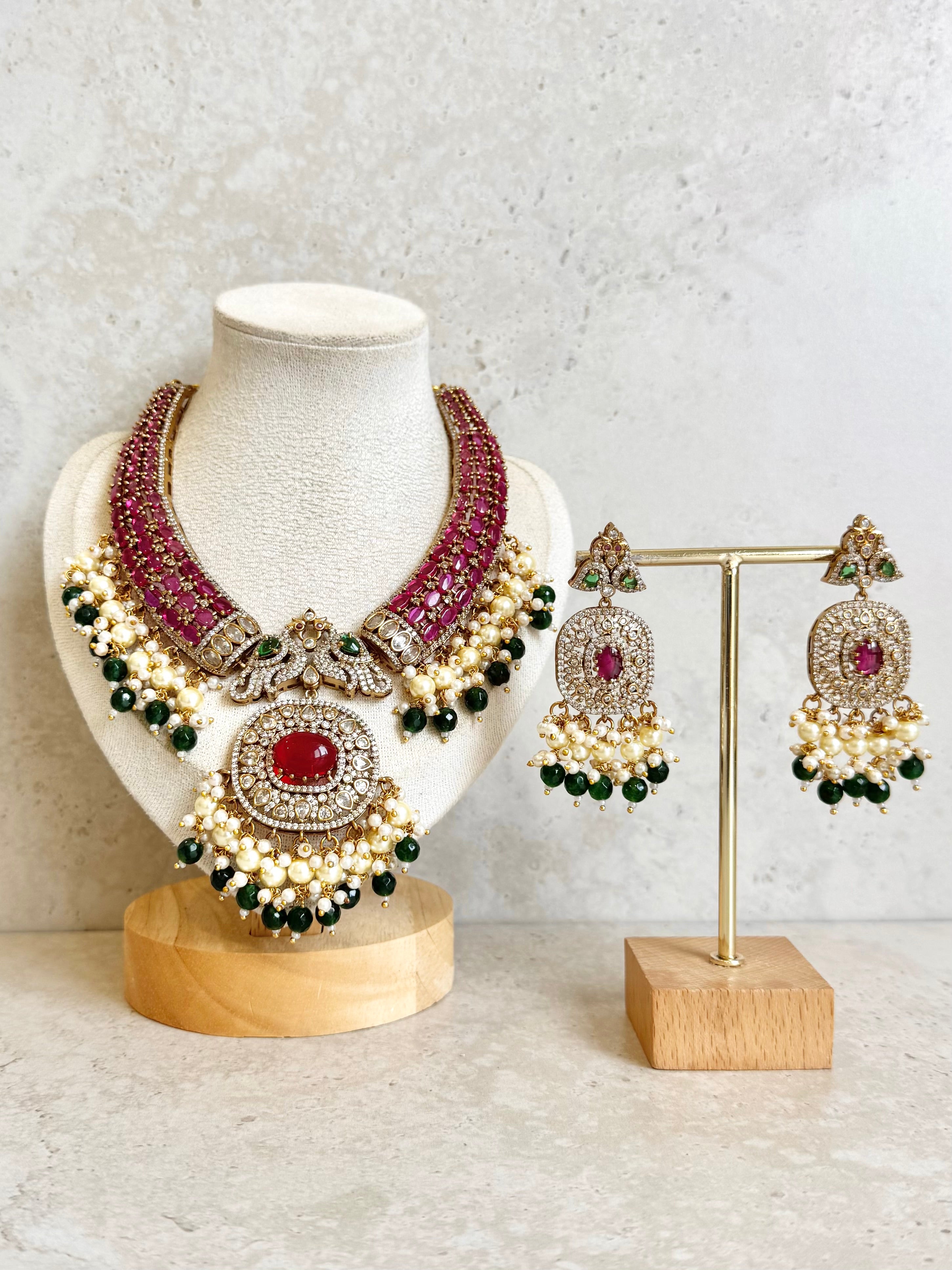 Ananya Necklace Set