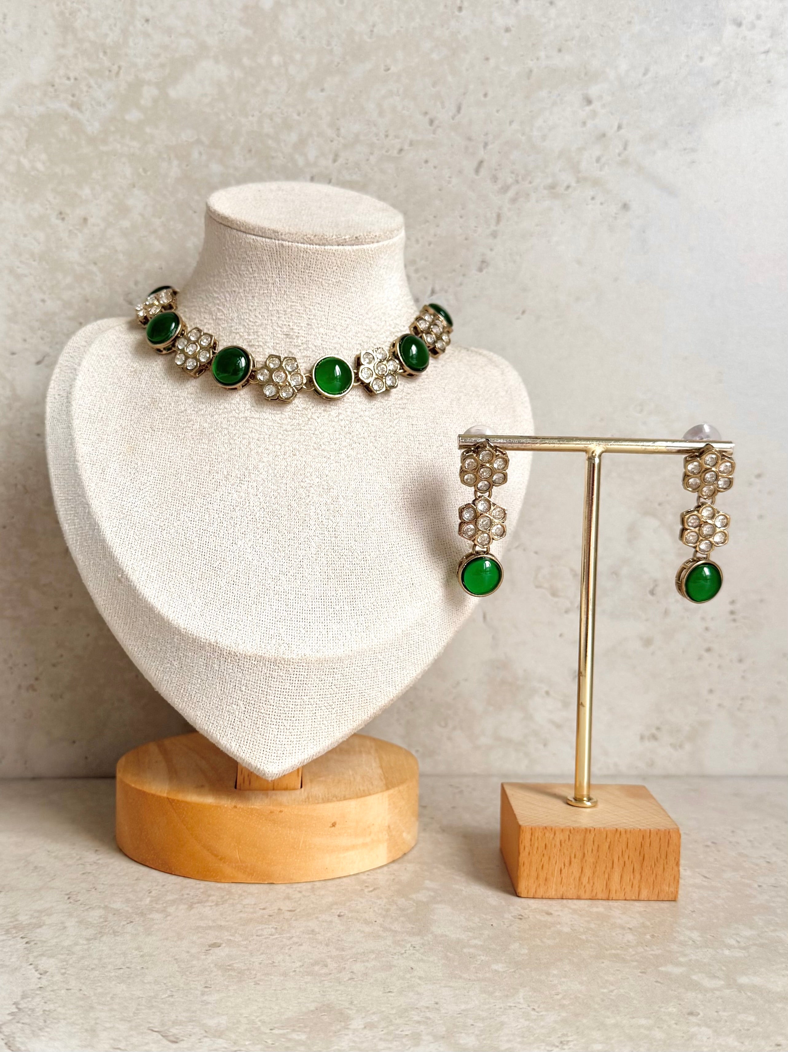 Sadhana Necklace Set