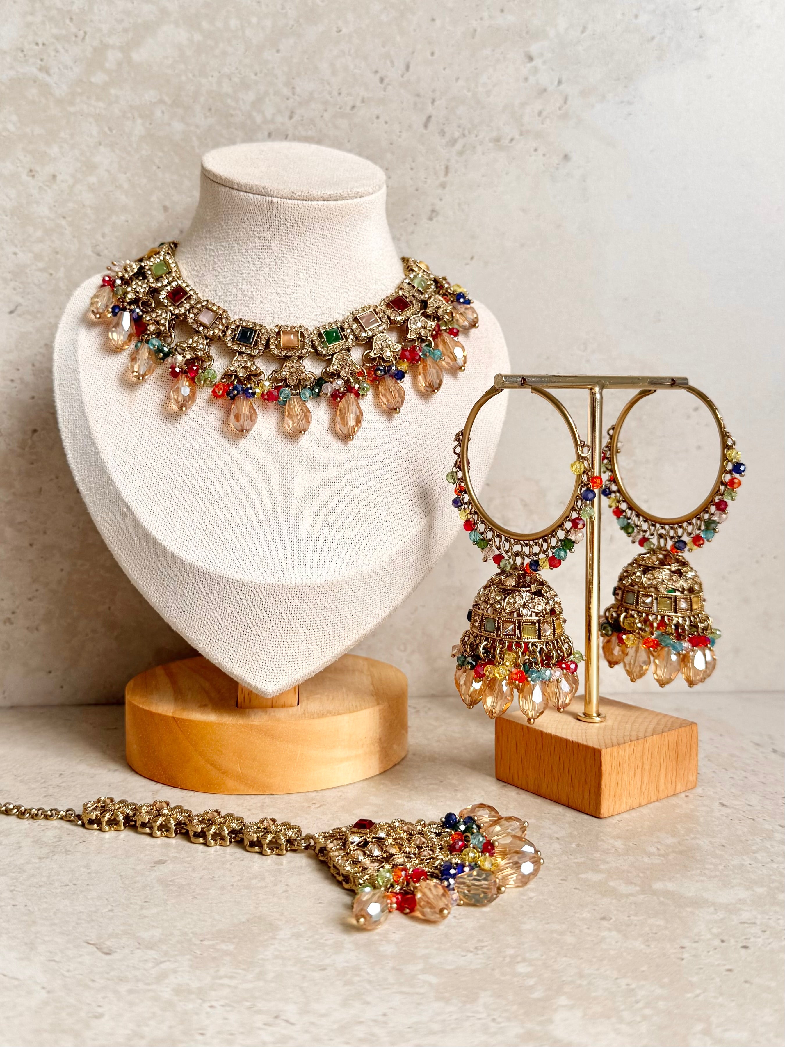 Inara Necklace Set