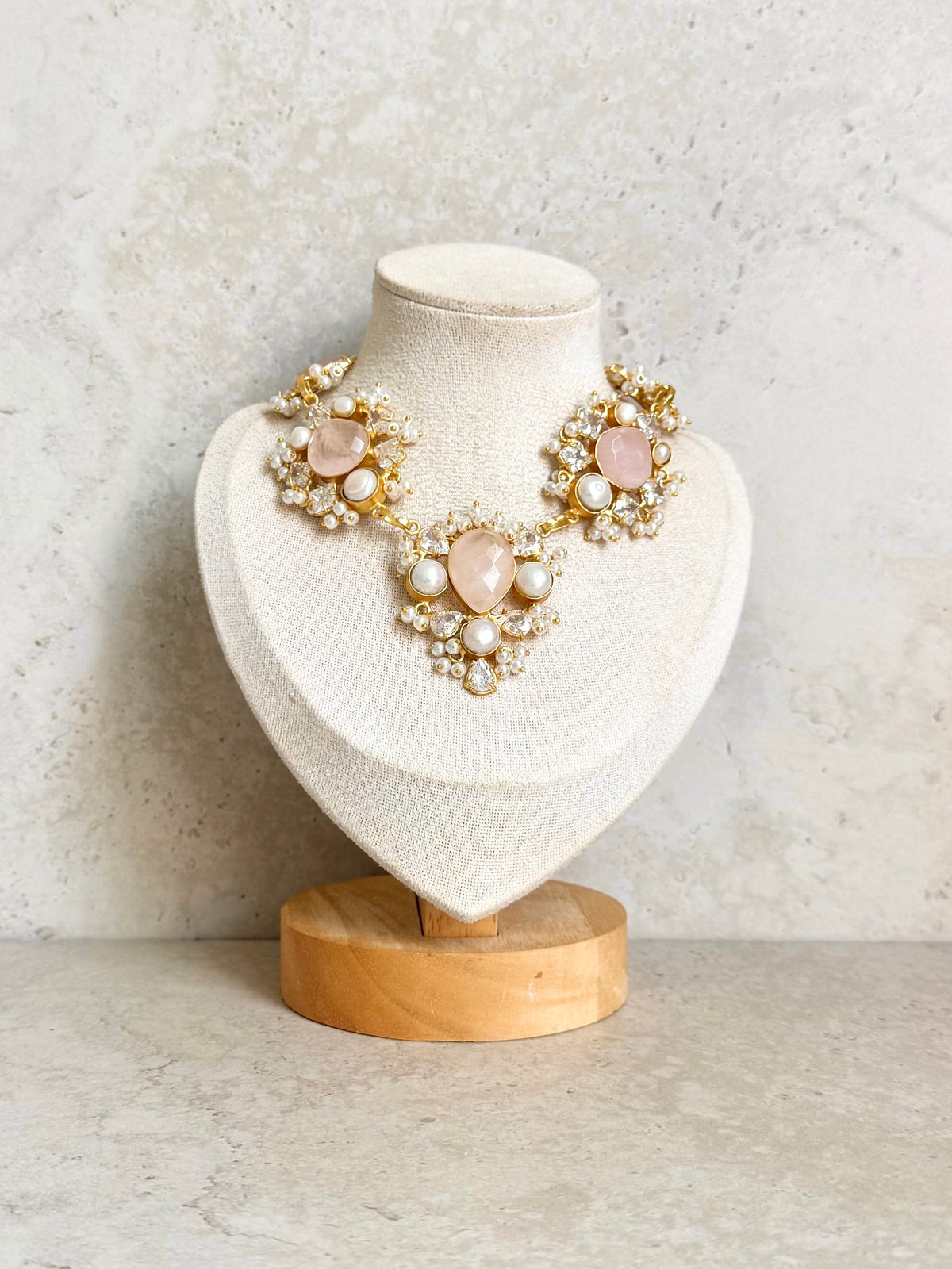 Janhvi Necklace Set