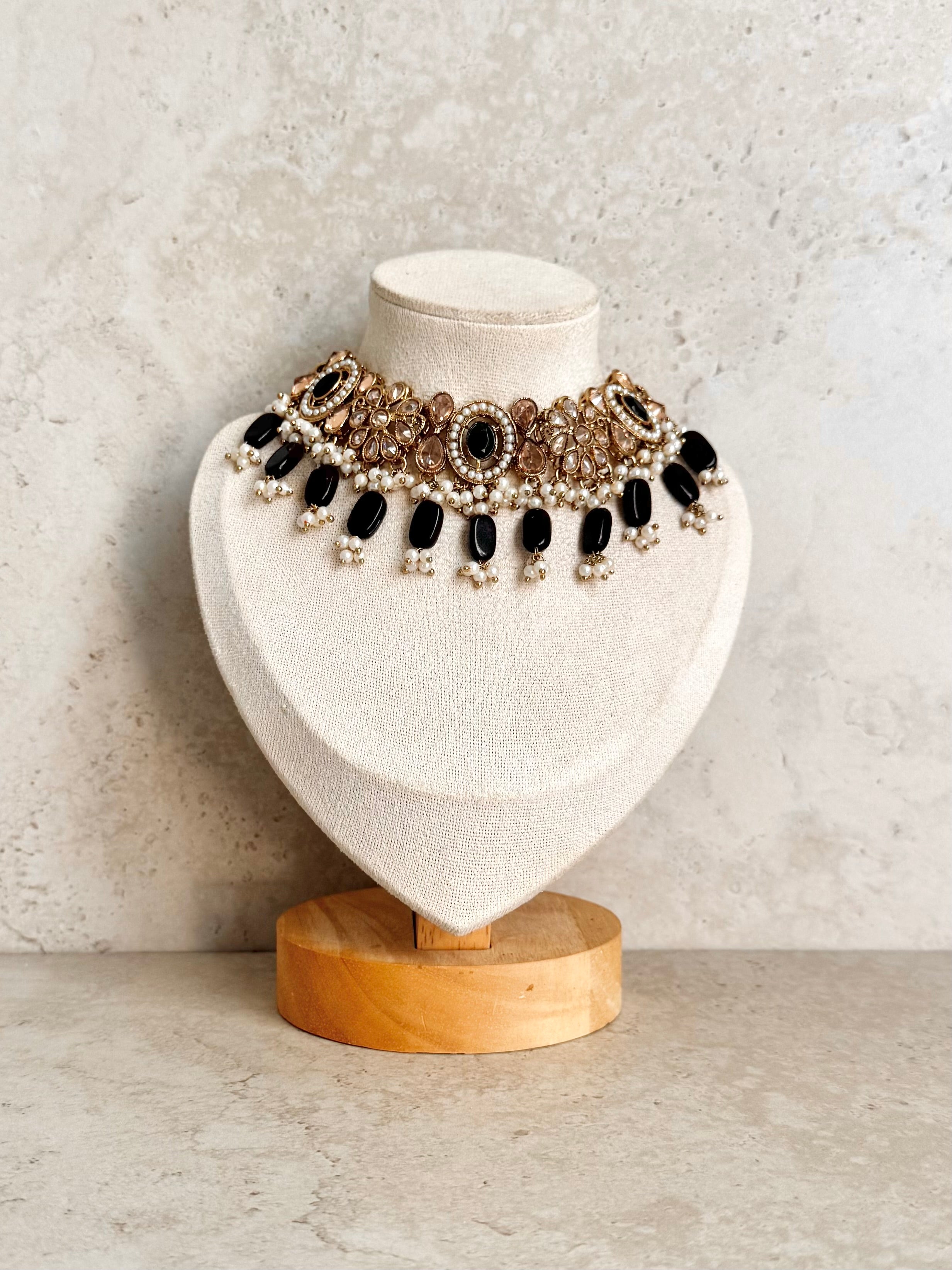 Ayla Necklace Set