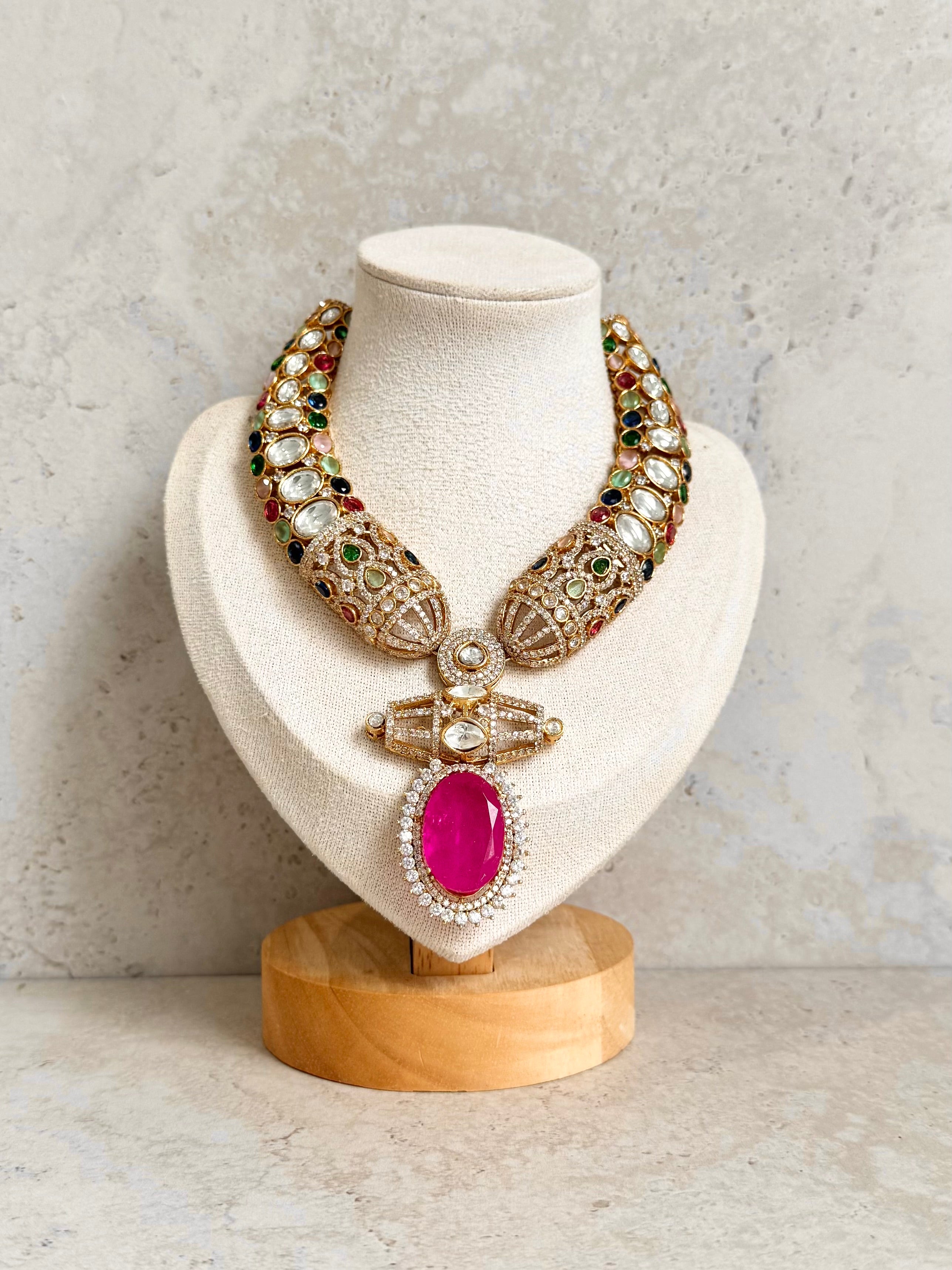 Aishwarya Necklace Set