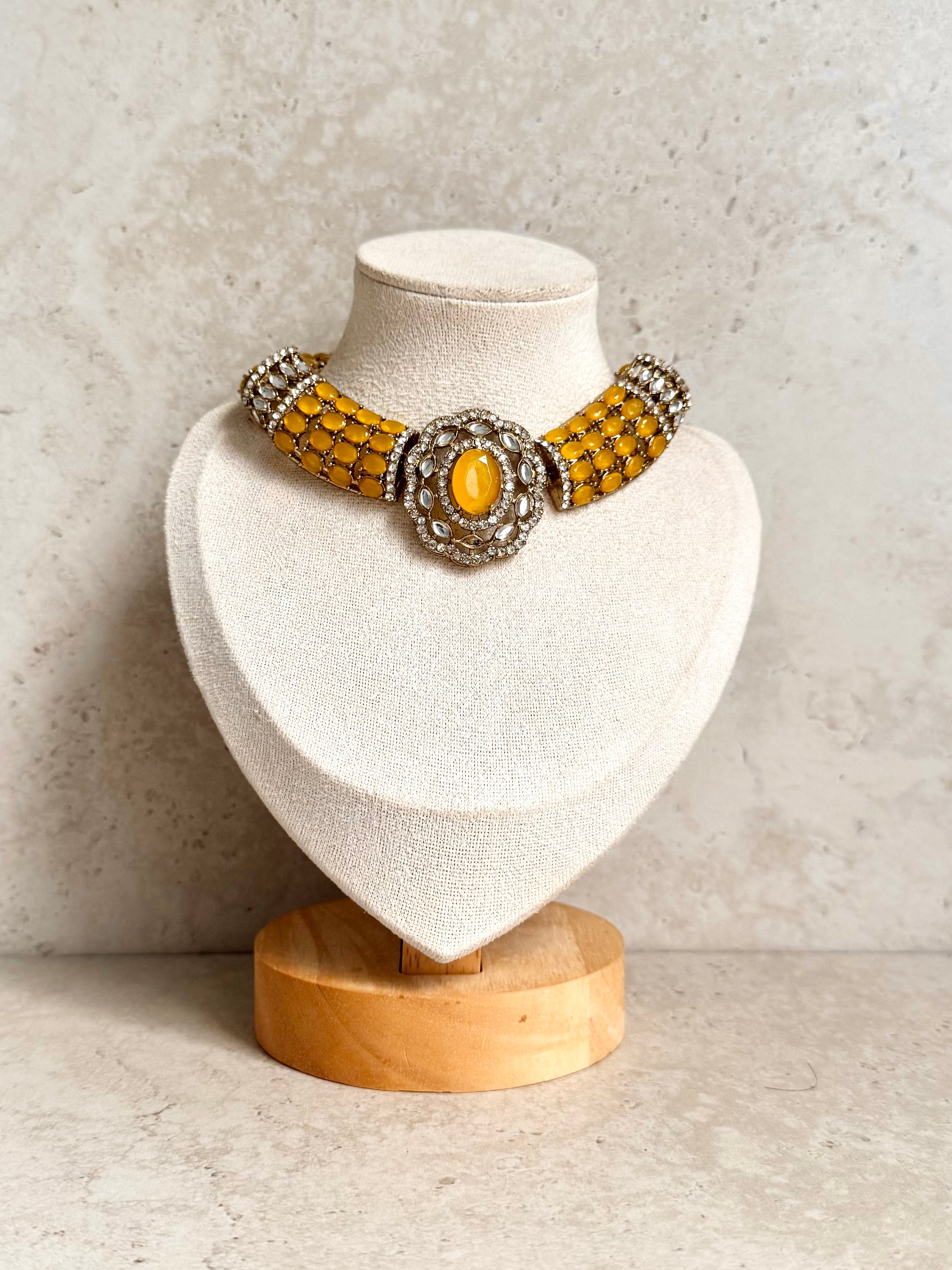 Eman Necklace Set