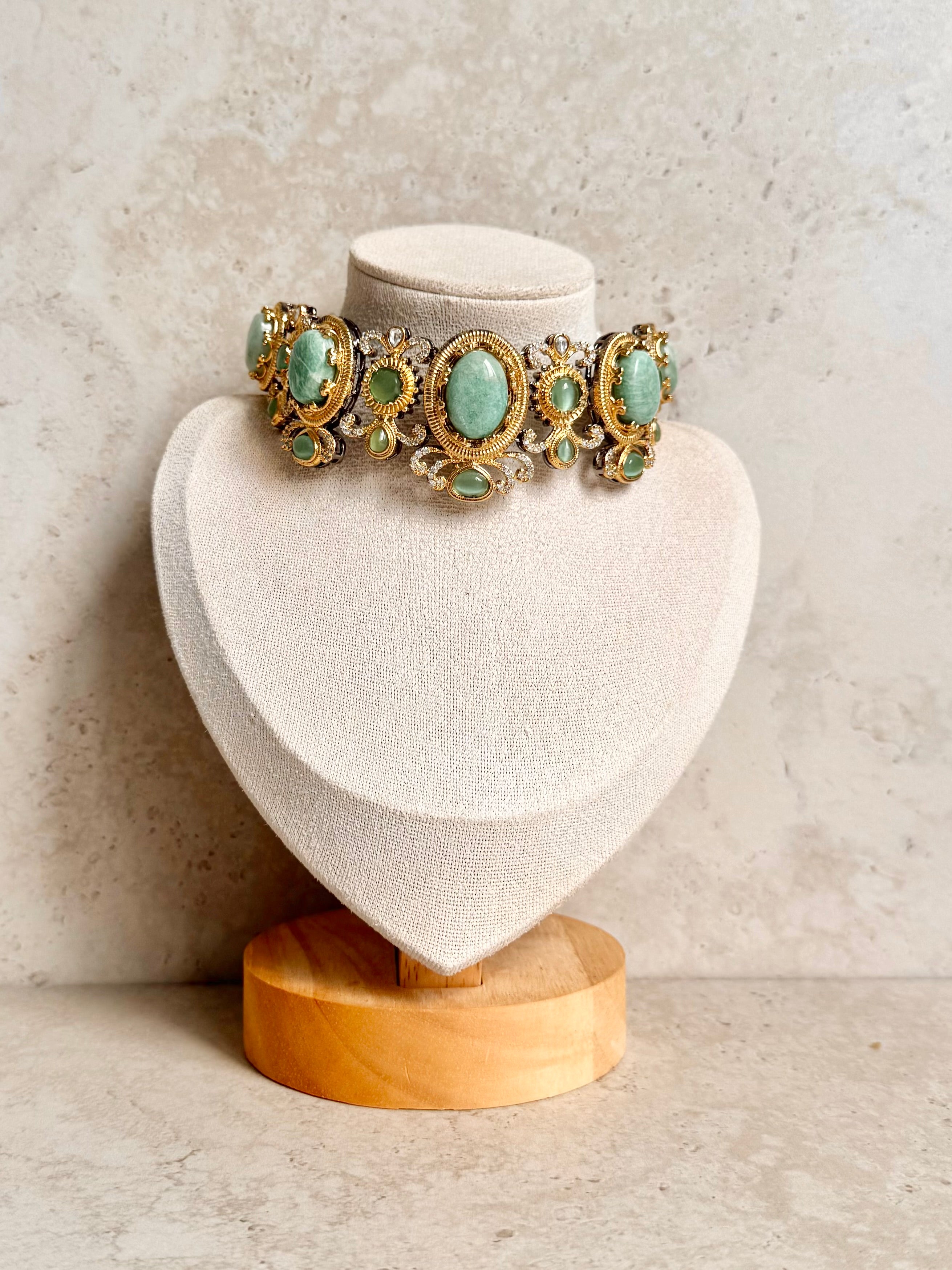 Amina Necklace Set