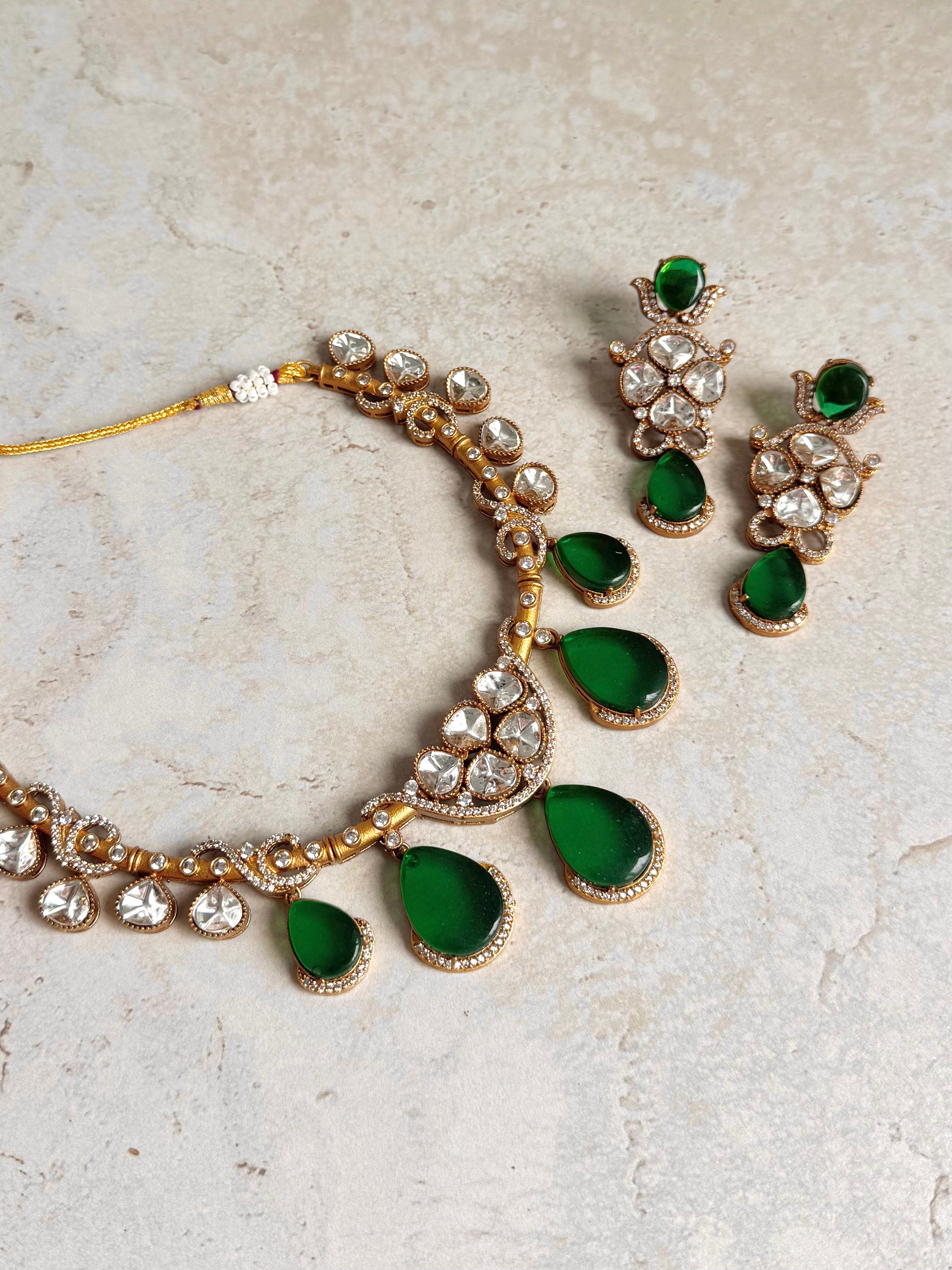 Gurleen Necklace Set