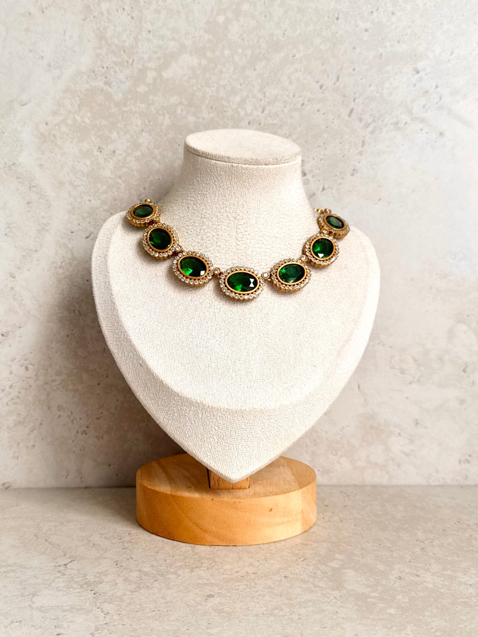 Mahira Necklace Set