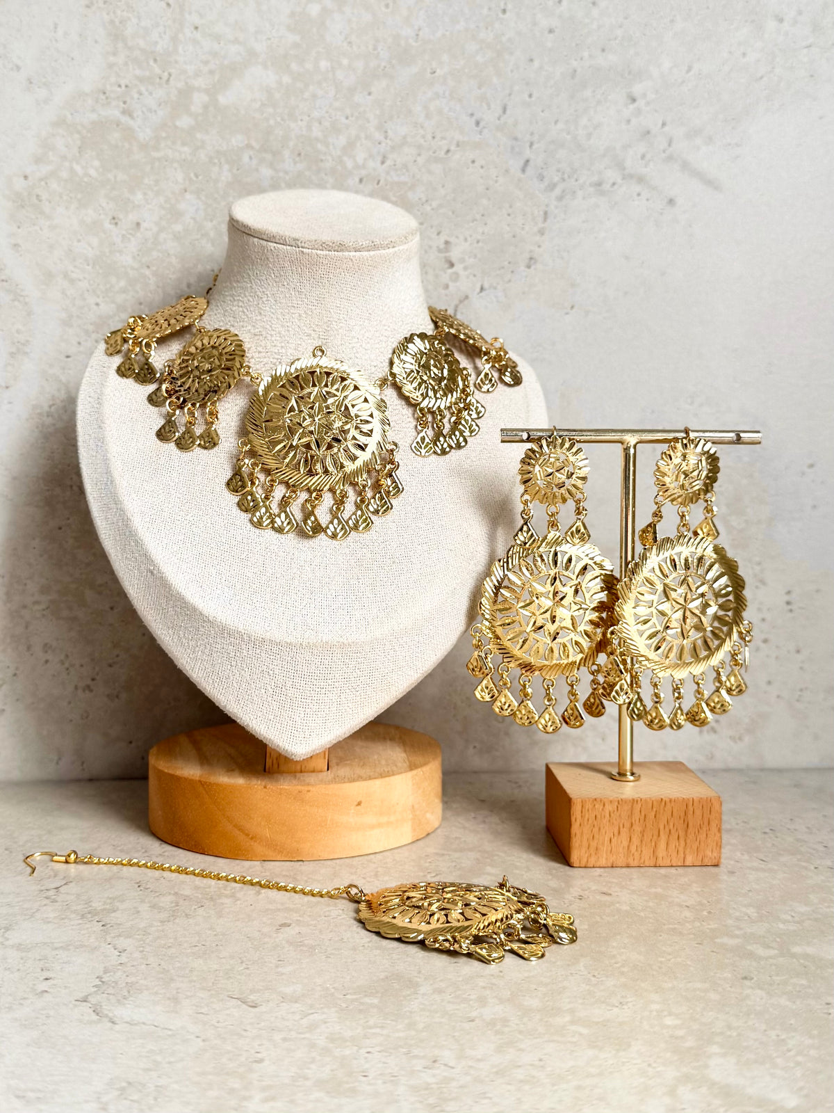 Alliyah Necklace Set