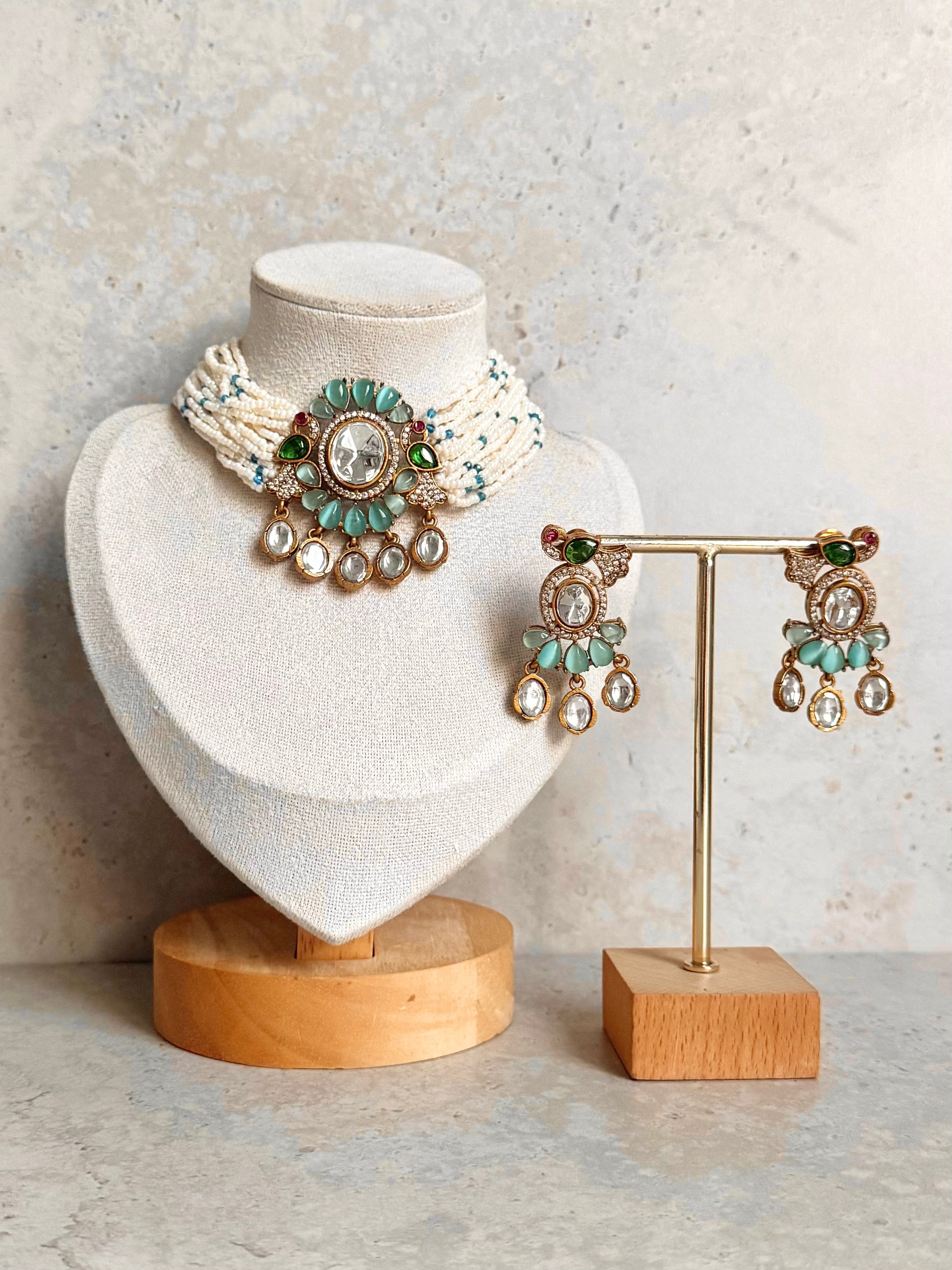 Ridhi Necklace Set