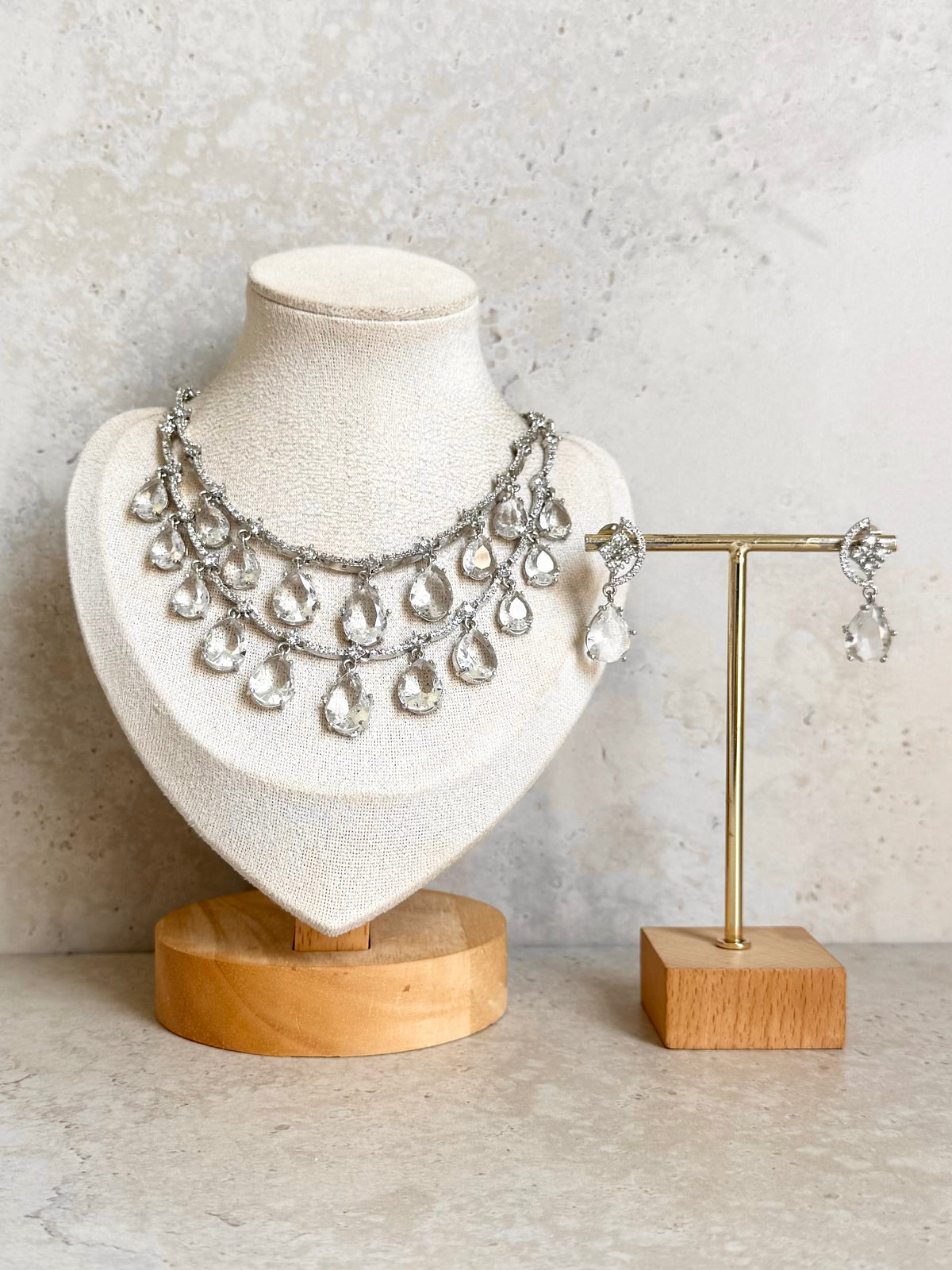 Amna Necklace Set
