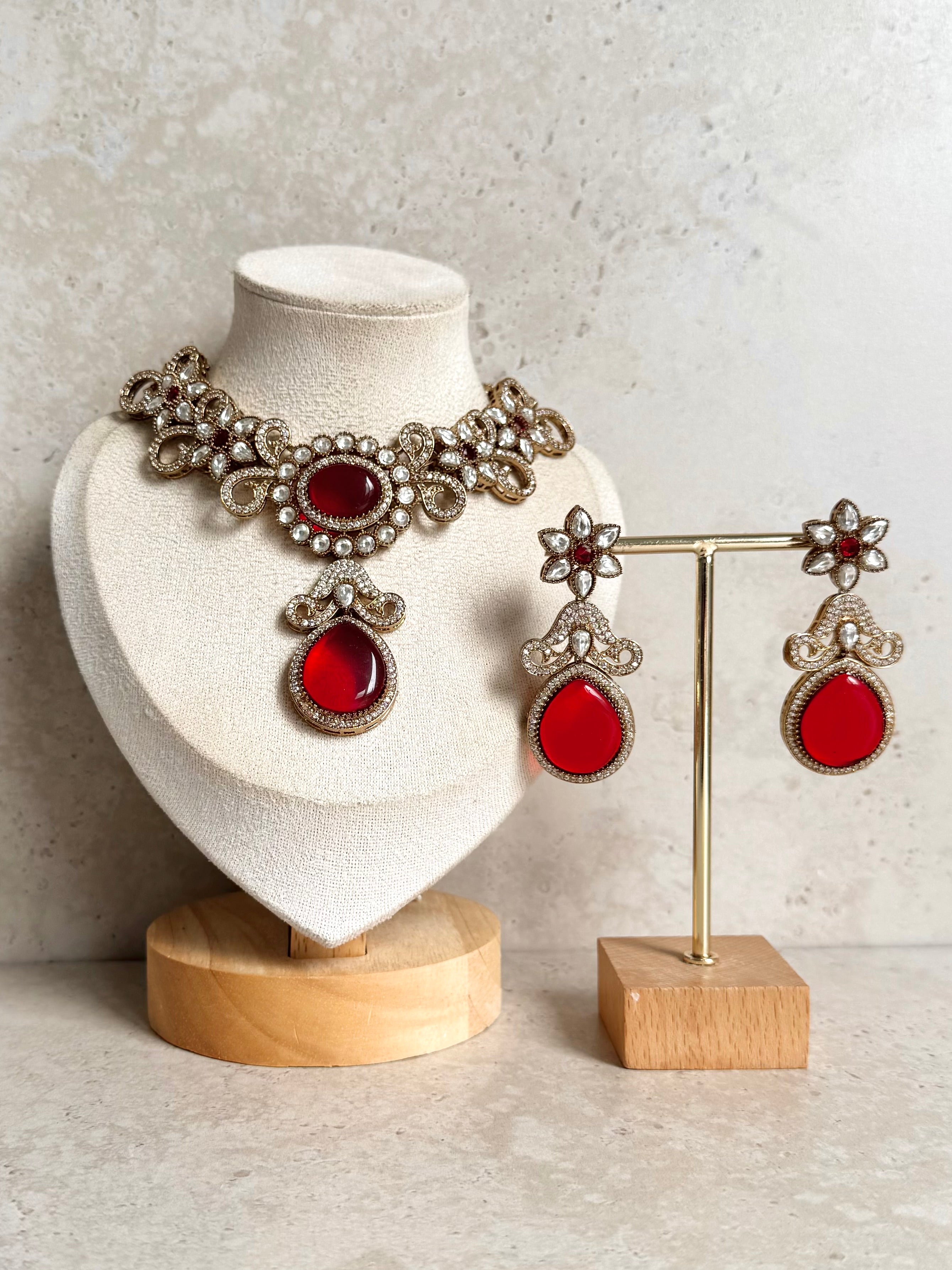 Ramya Necklace Set