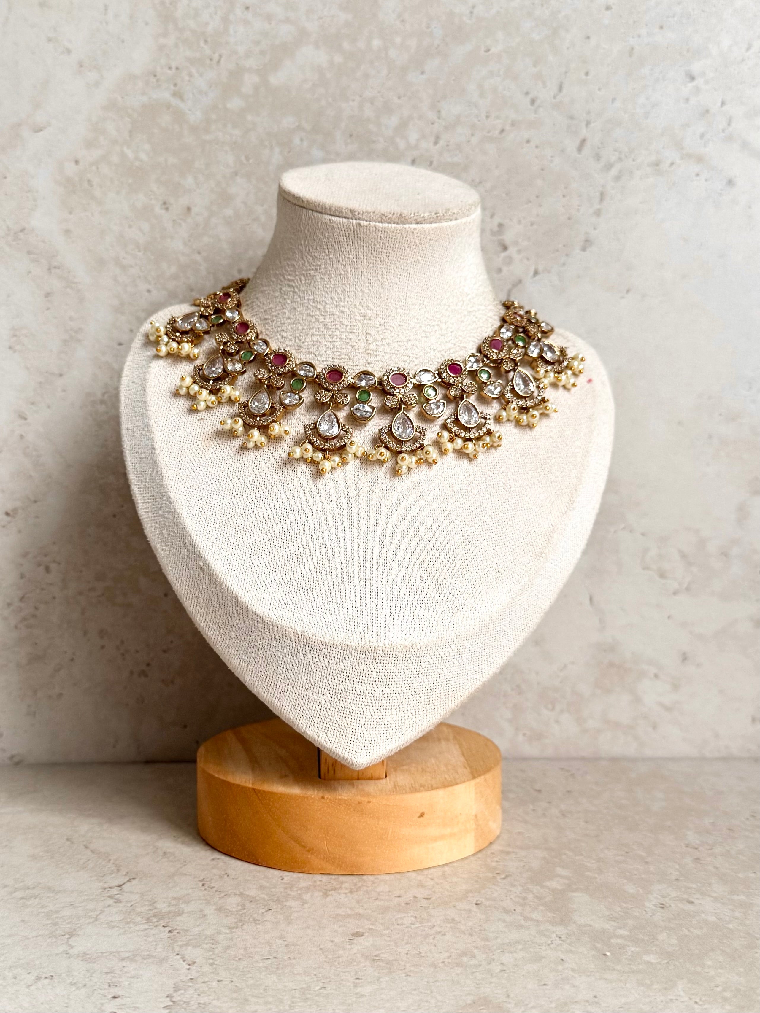 Deepika Necklace Set