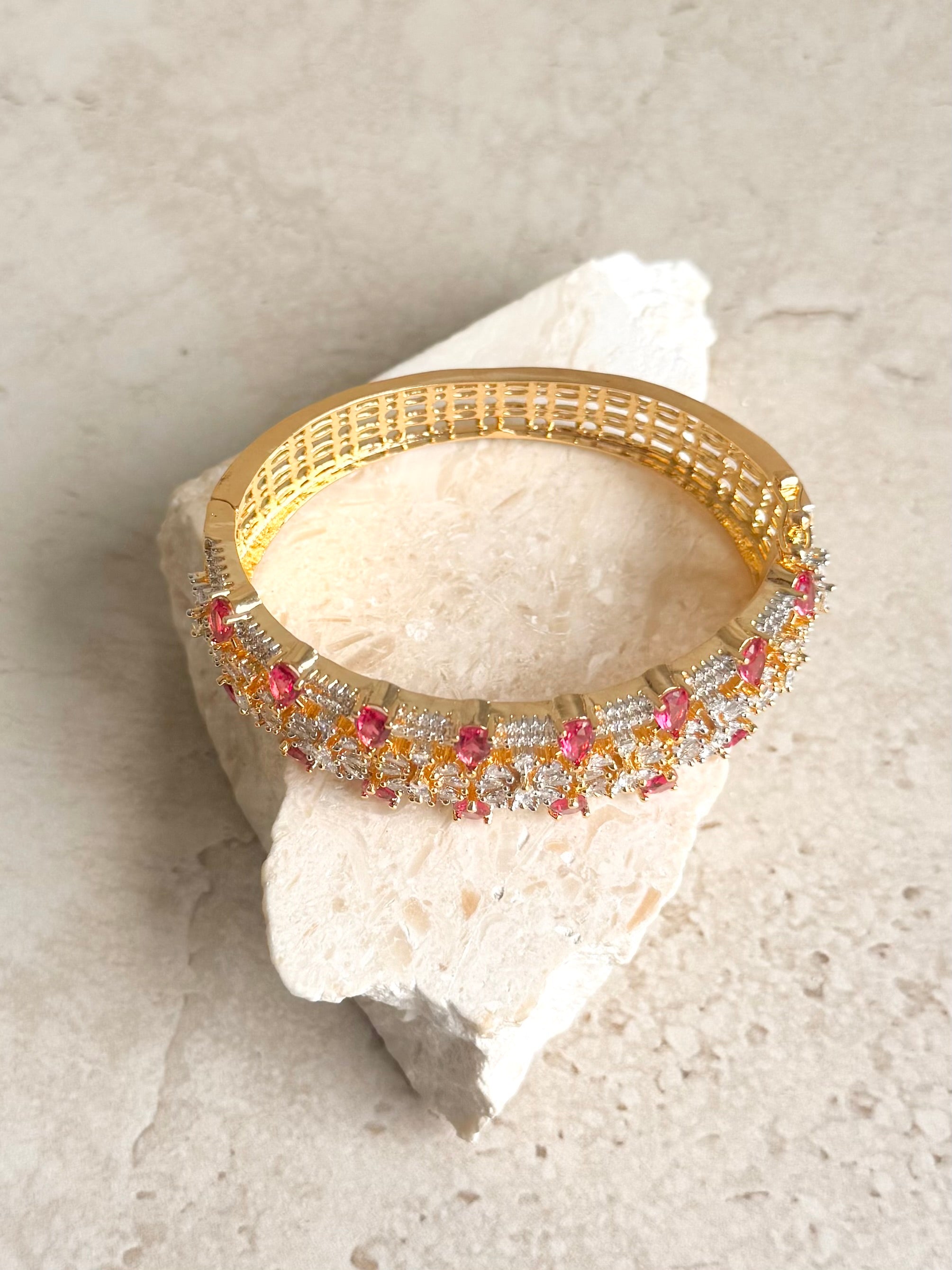 Tania Bangle