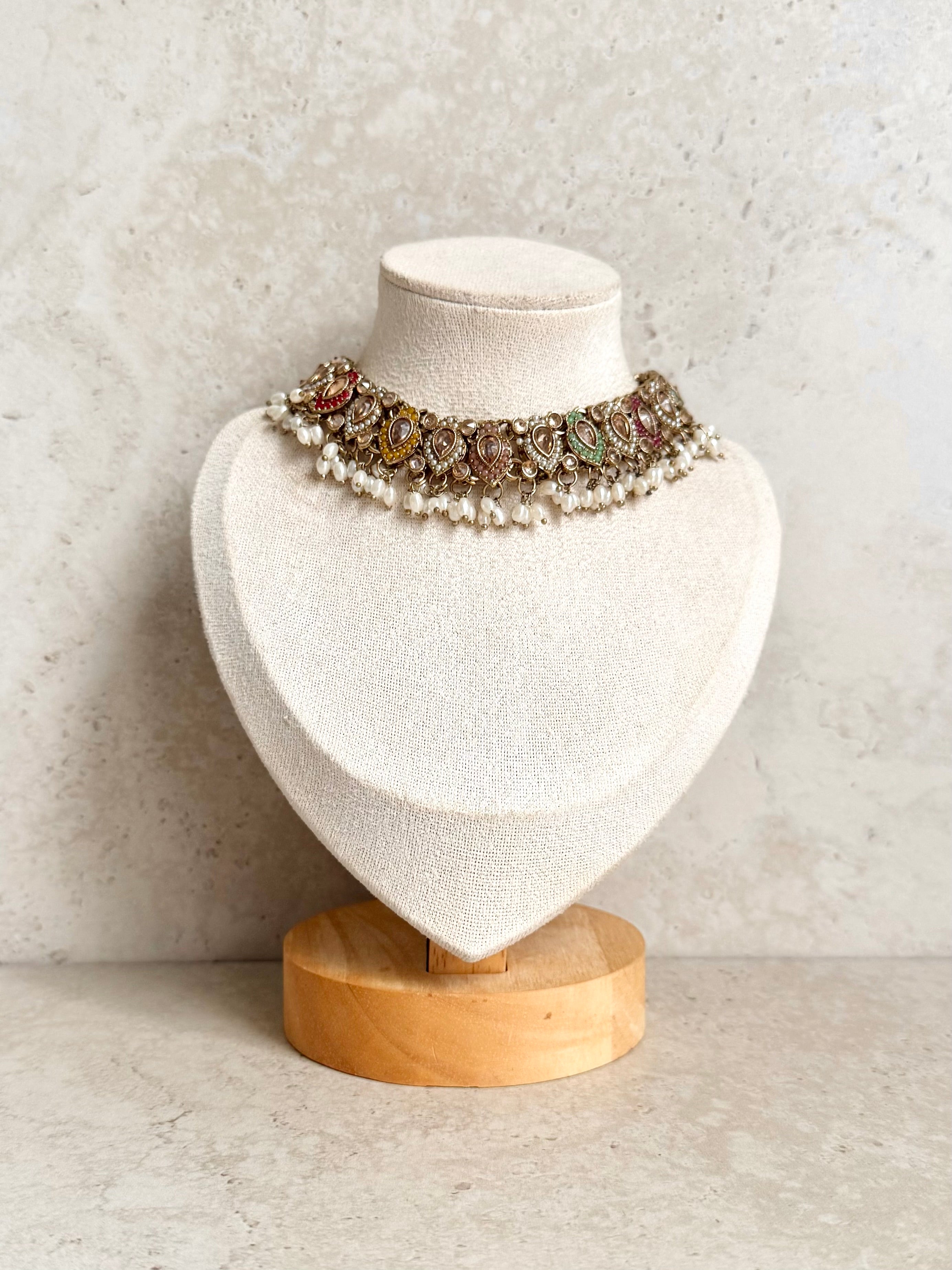 Nimrah Necklace Set