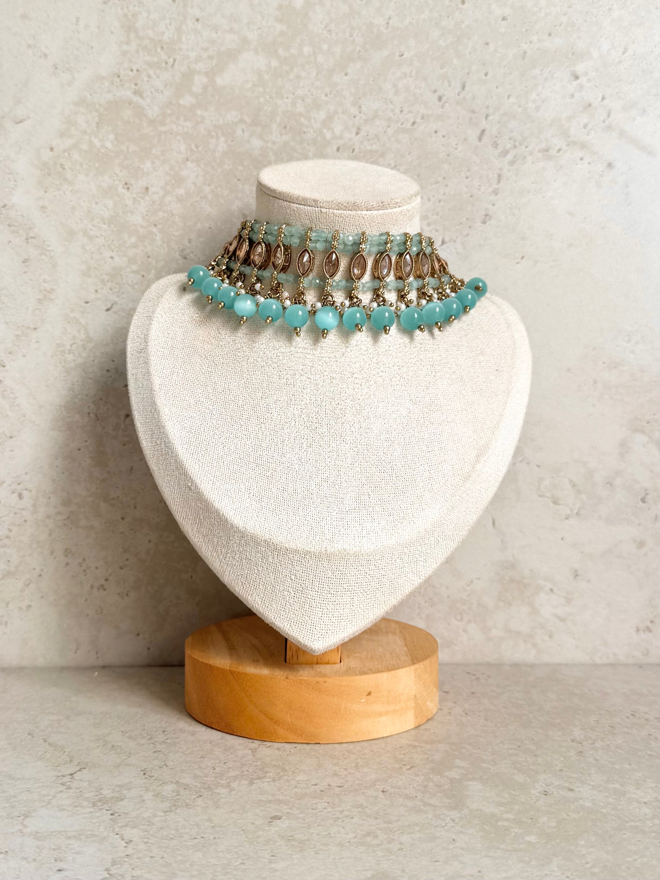 Manpreet Necklace Set