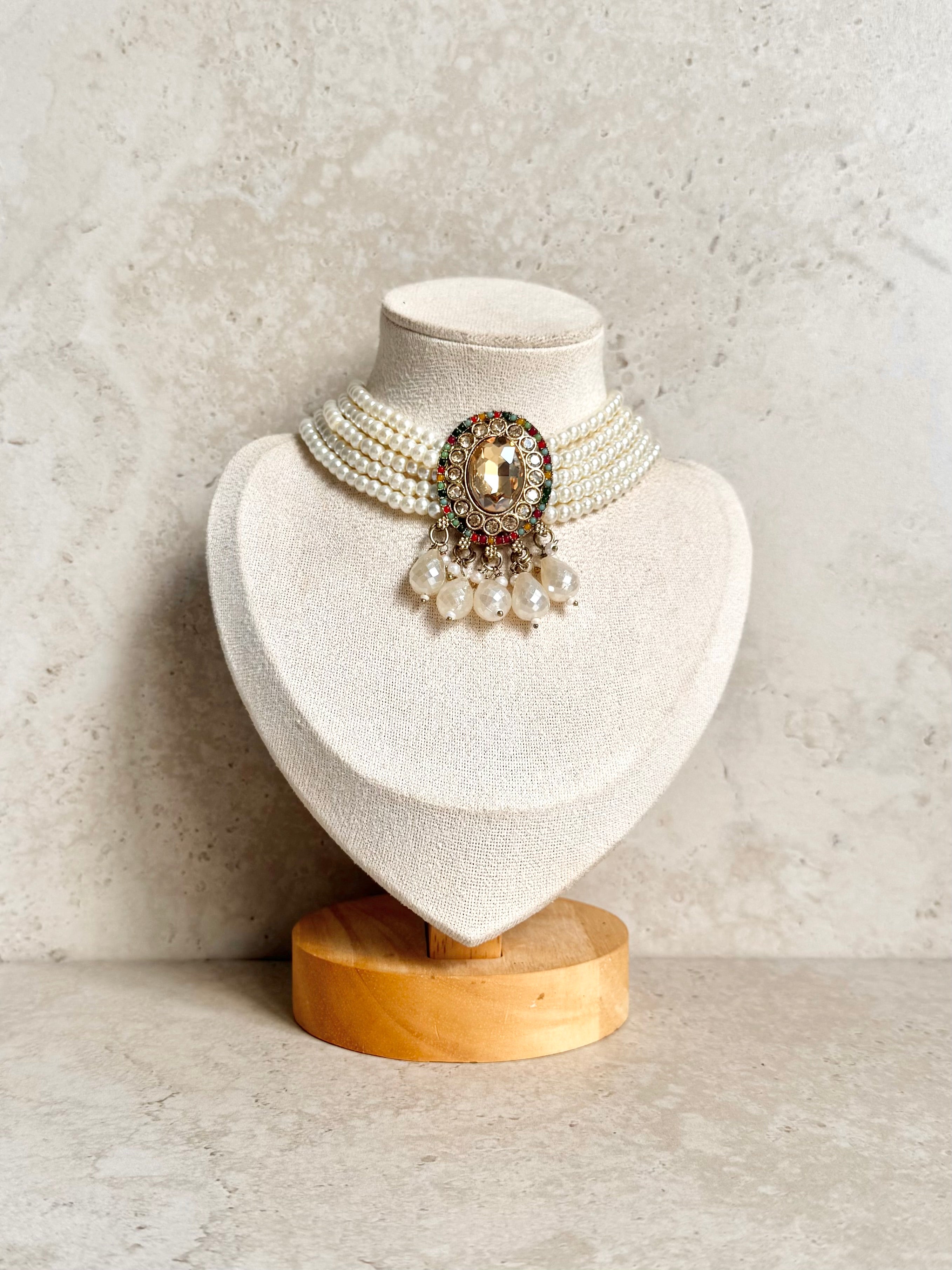 Niti Necklace Set
