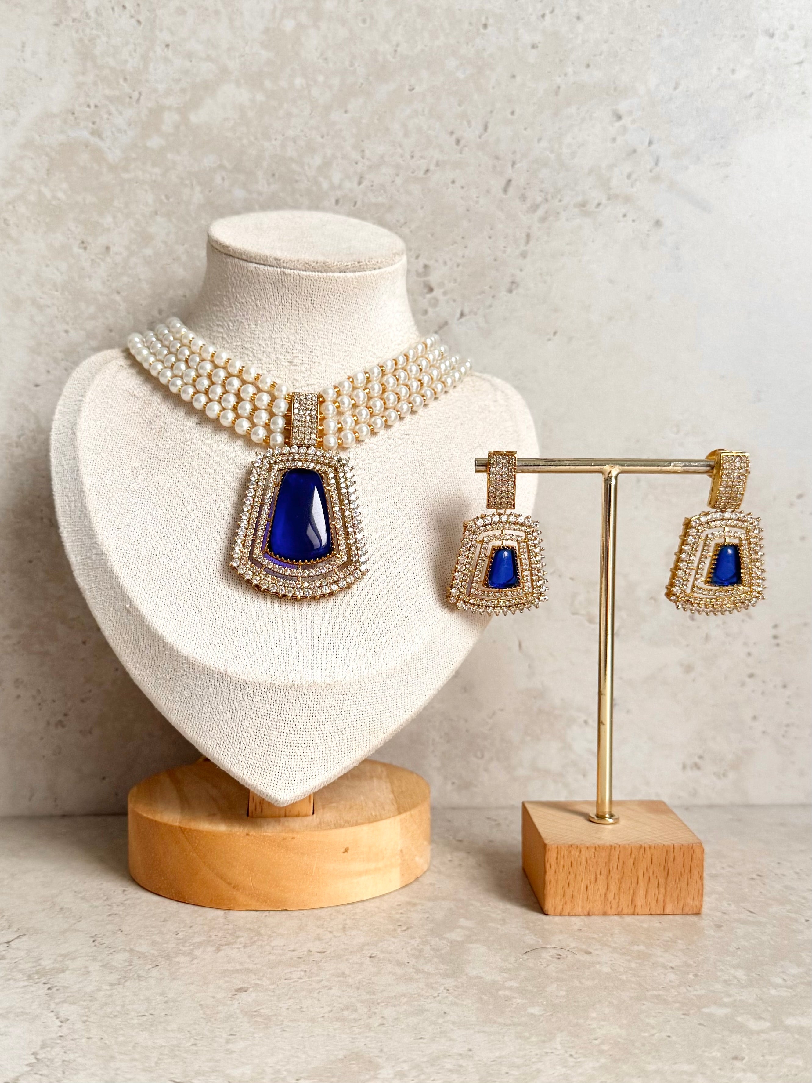 Noor Necklace Set