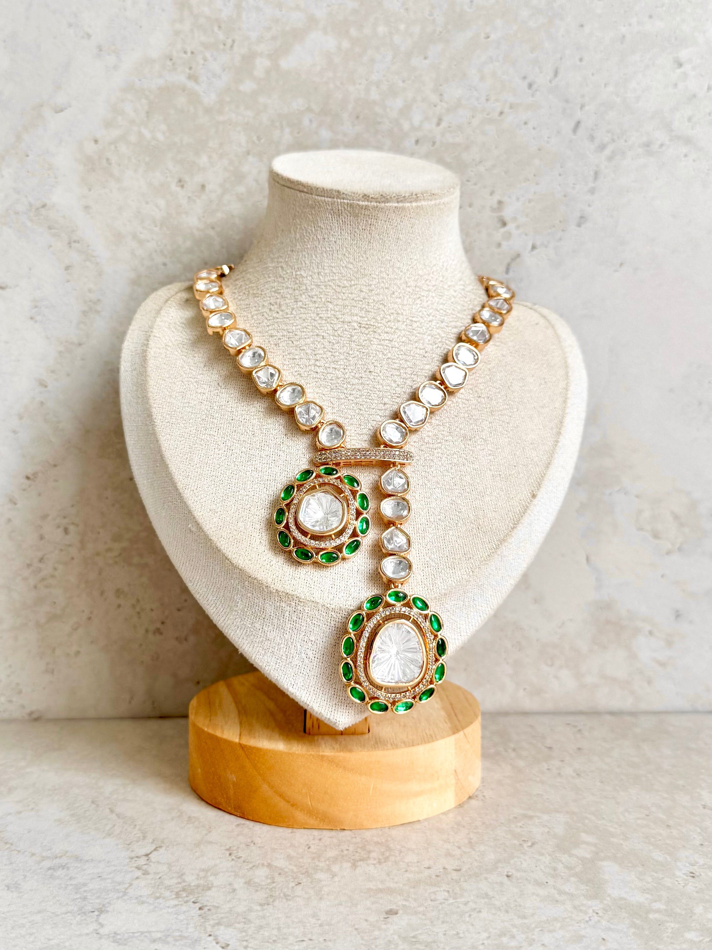 Aria Necklace Set