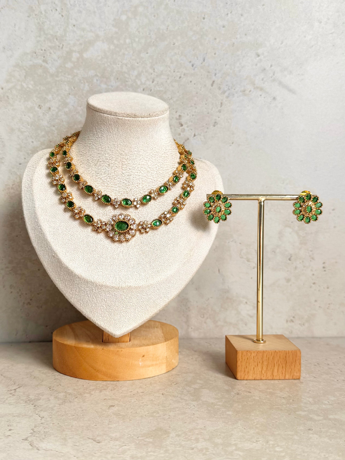 Sania Necklace Set