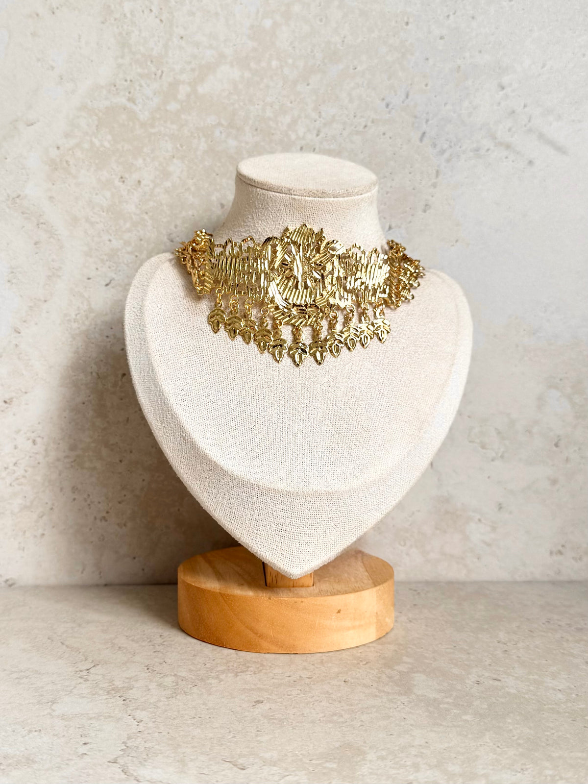 Atisha Necklace Set