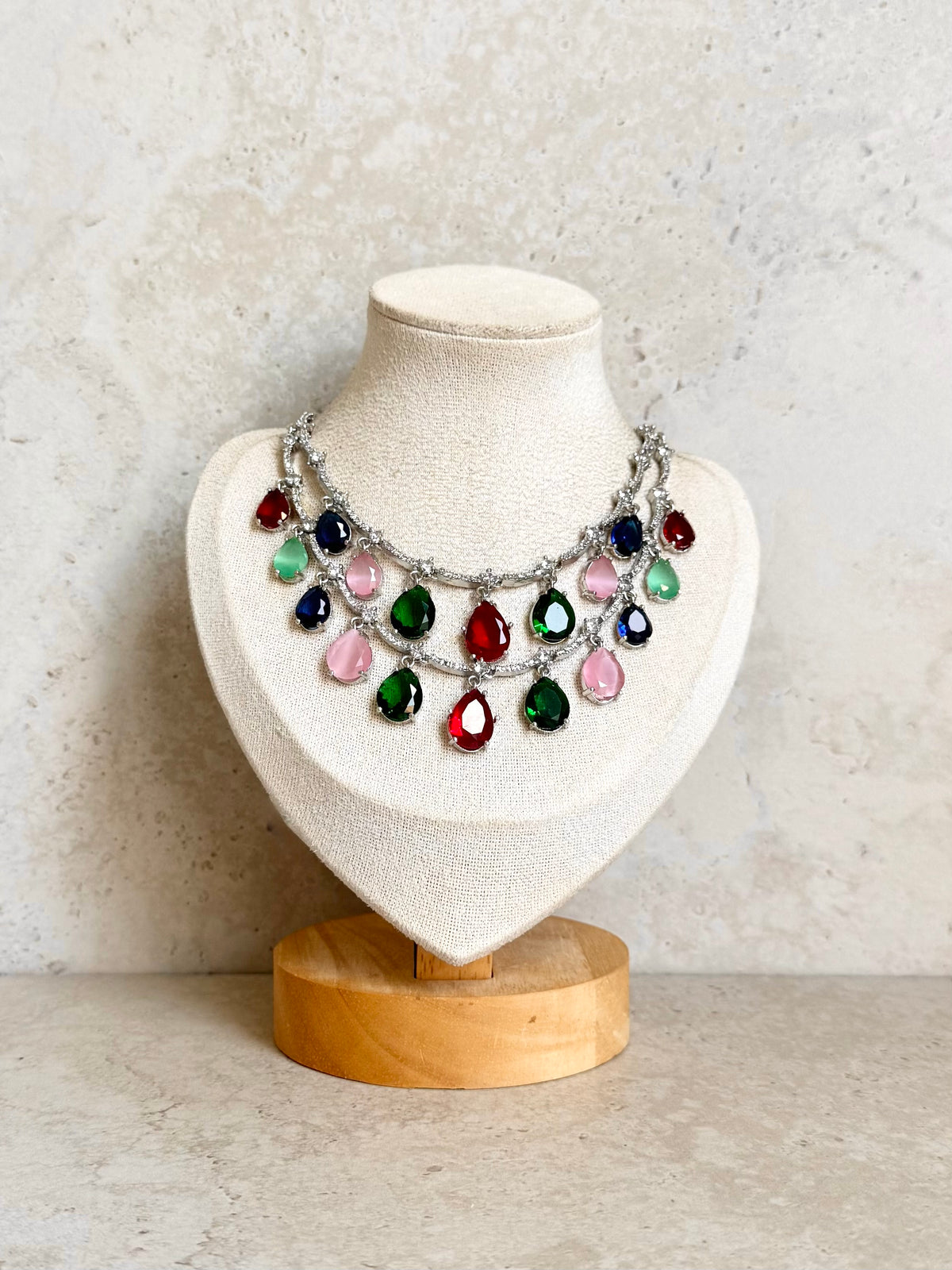 Amna Necklace Set