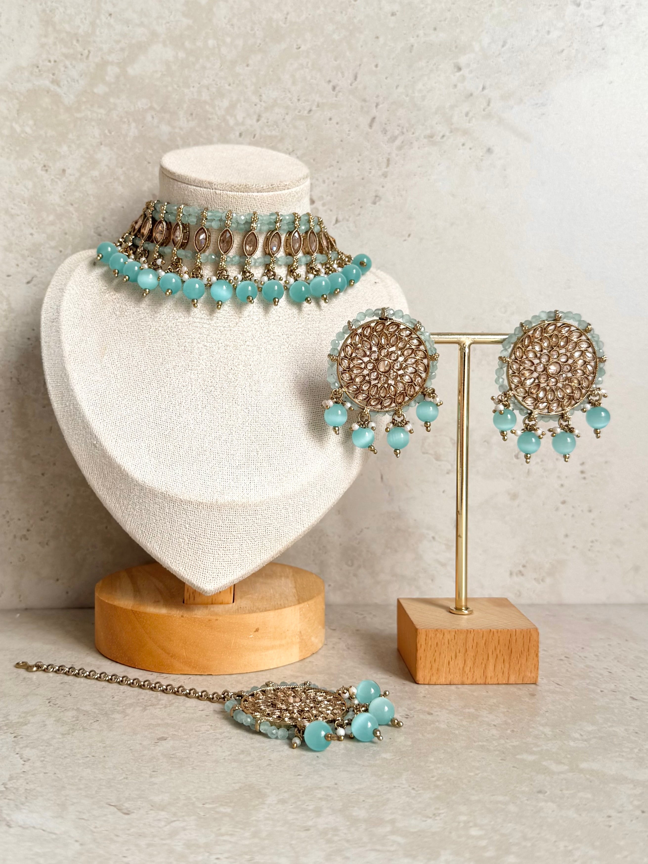 Manpreet Necklace Set