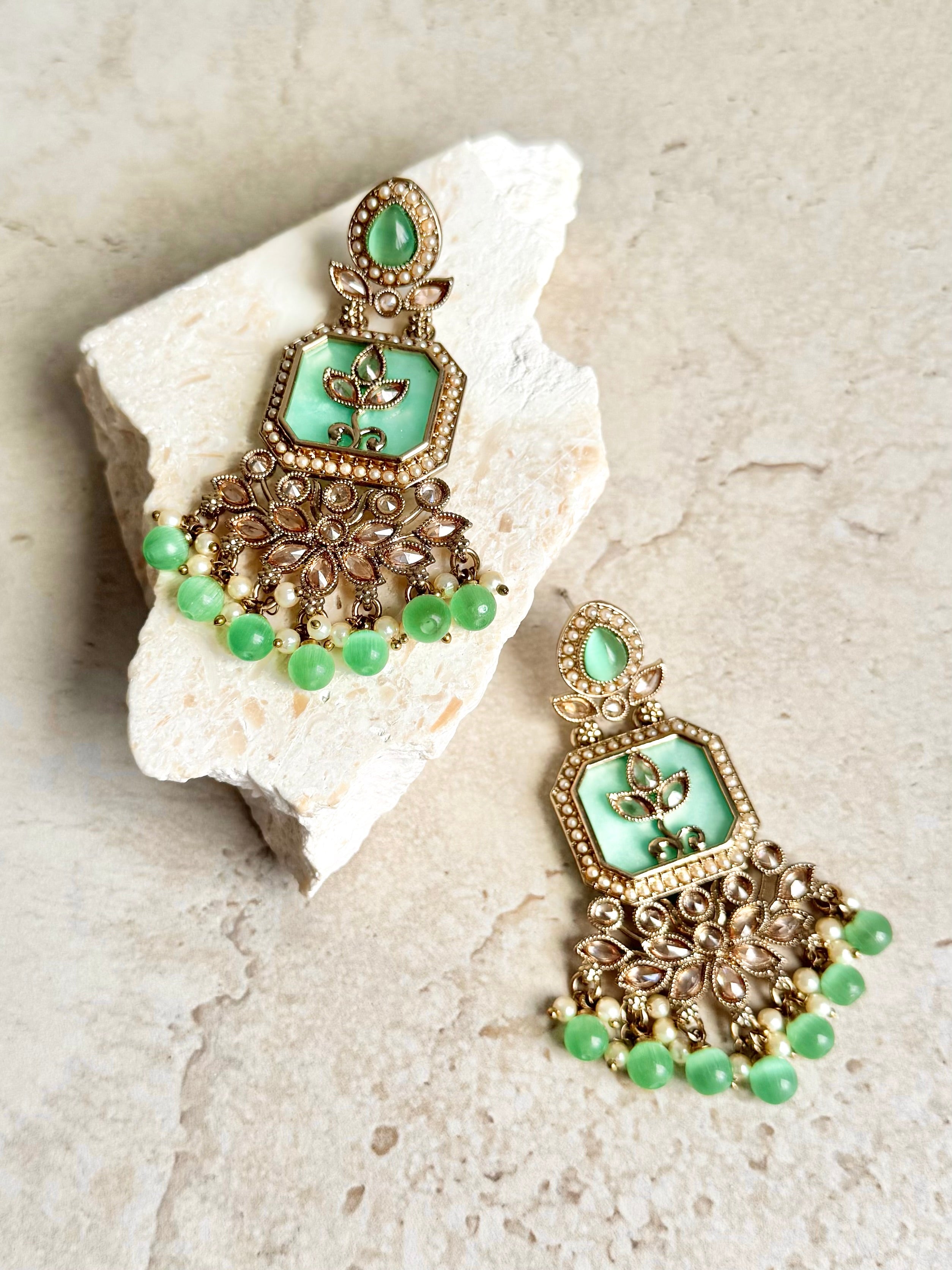 Shobna Earrings