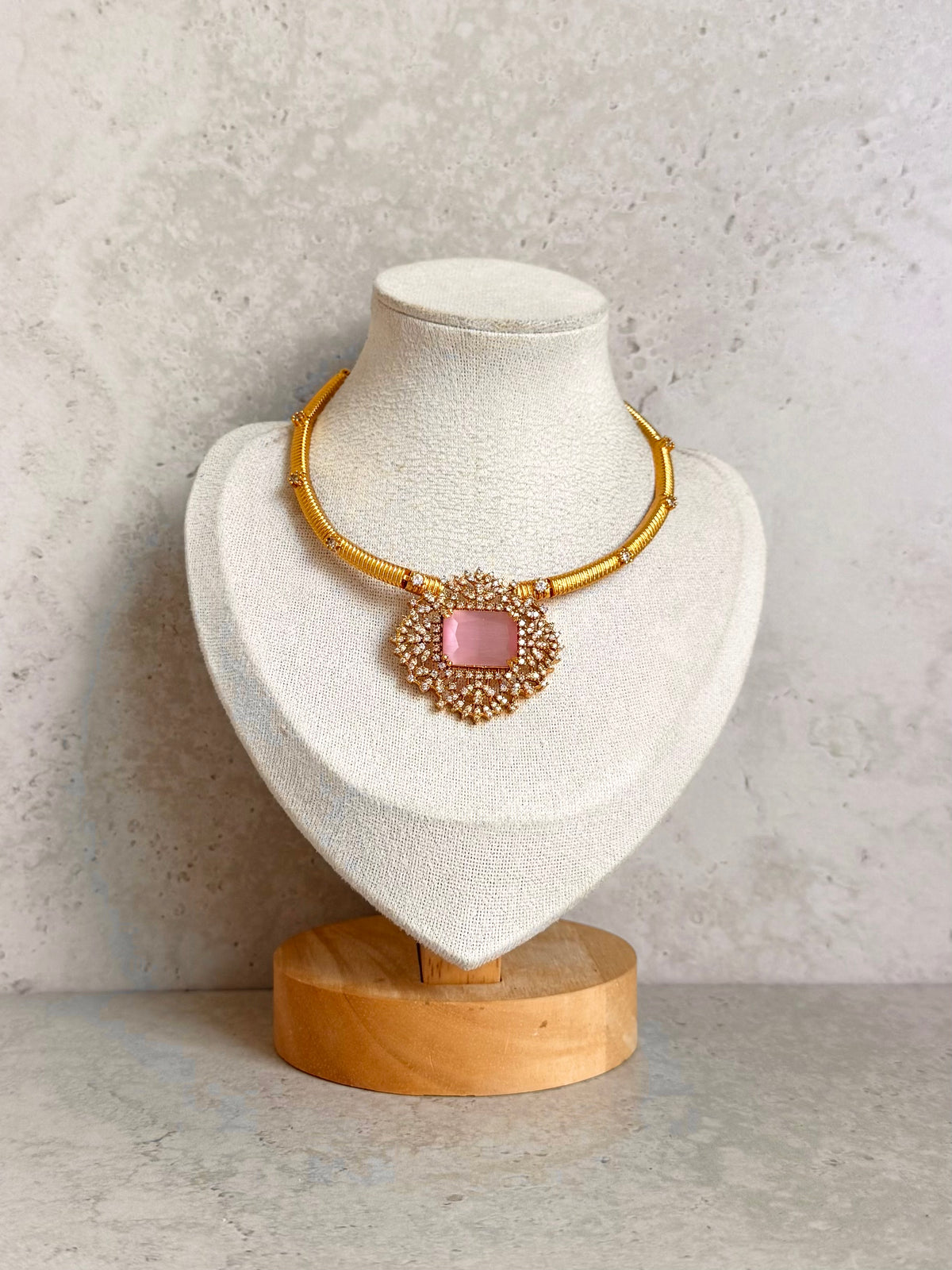 Deepika Necklace Set