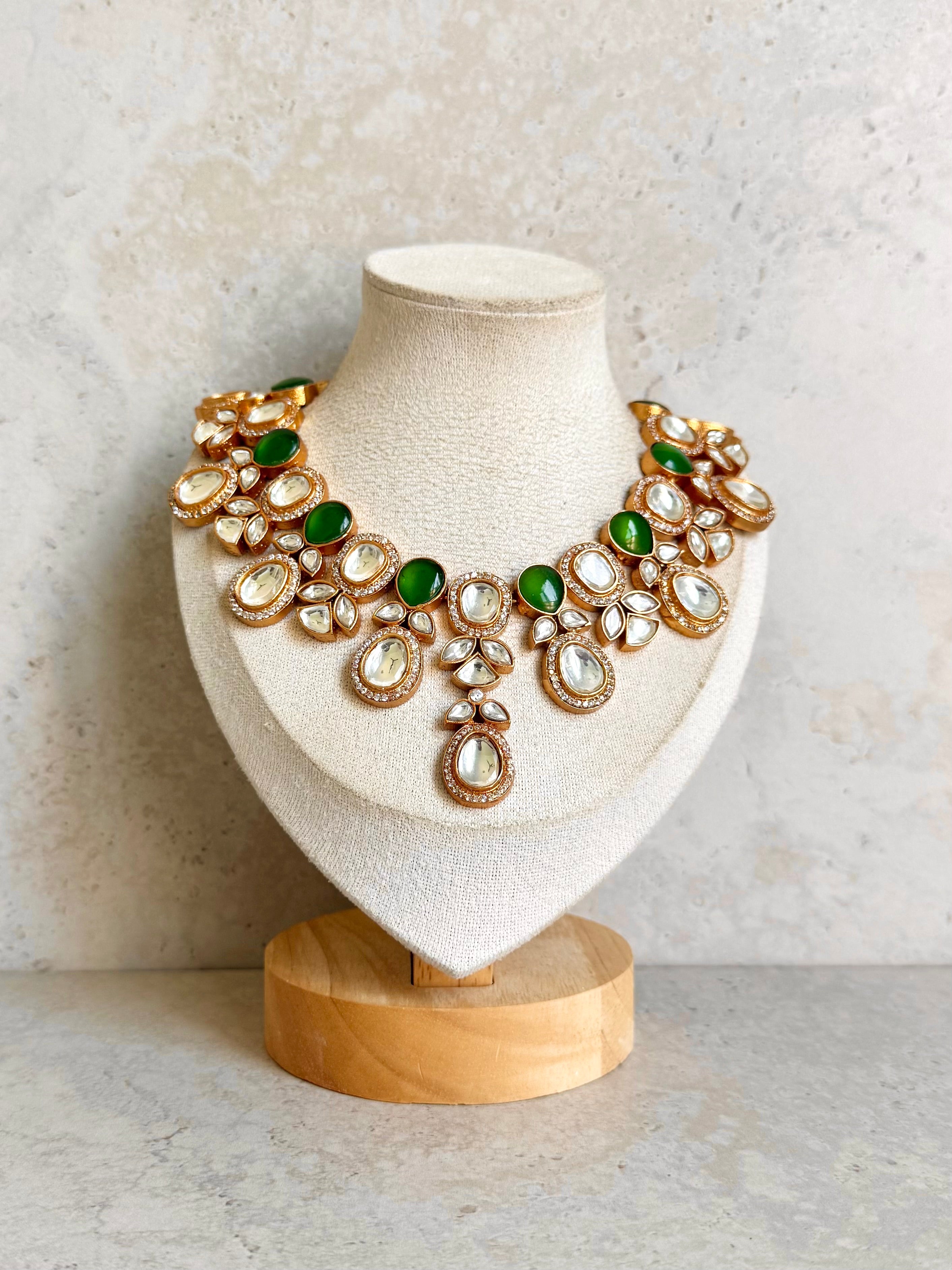 Harleen Necklace Set