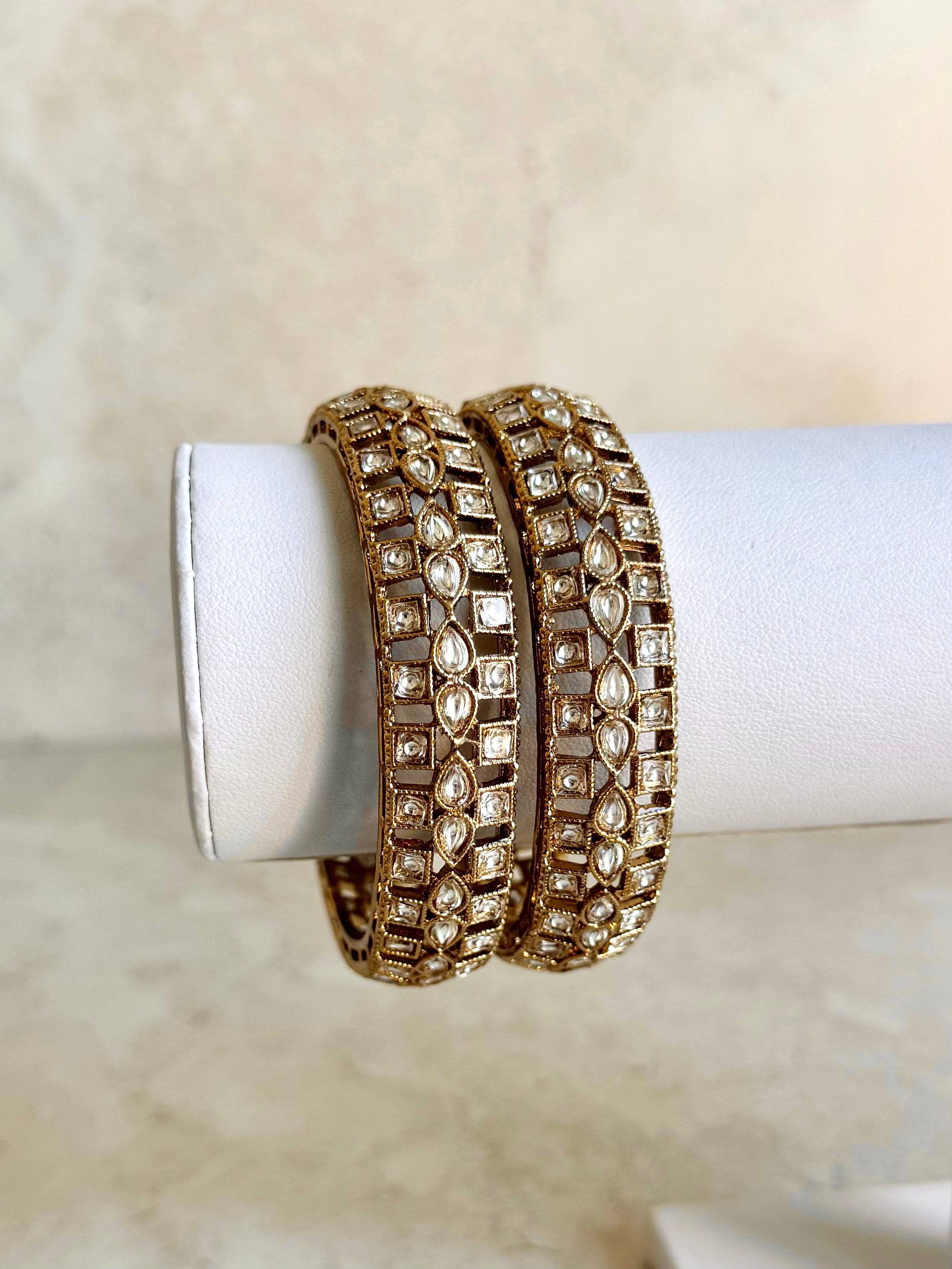 Navpreet Bangles