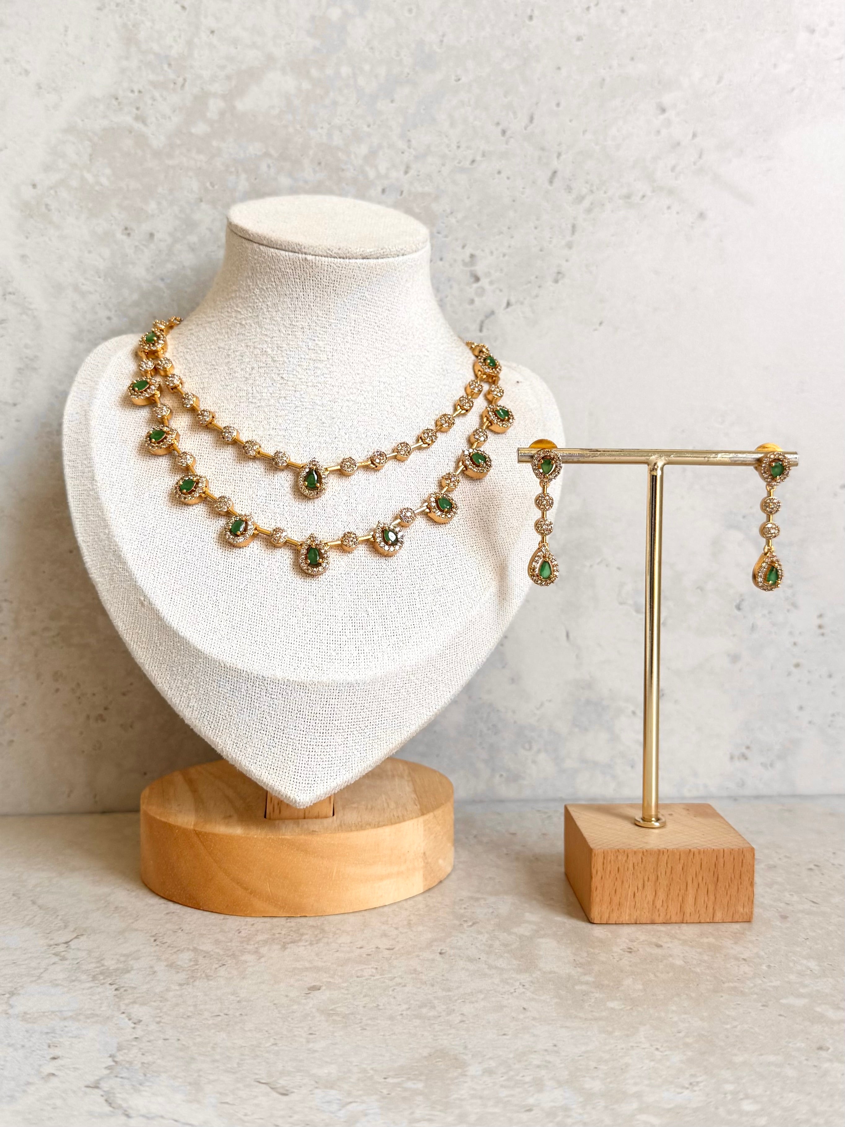 Monika Necklace Set