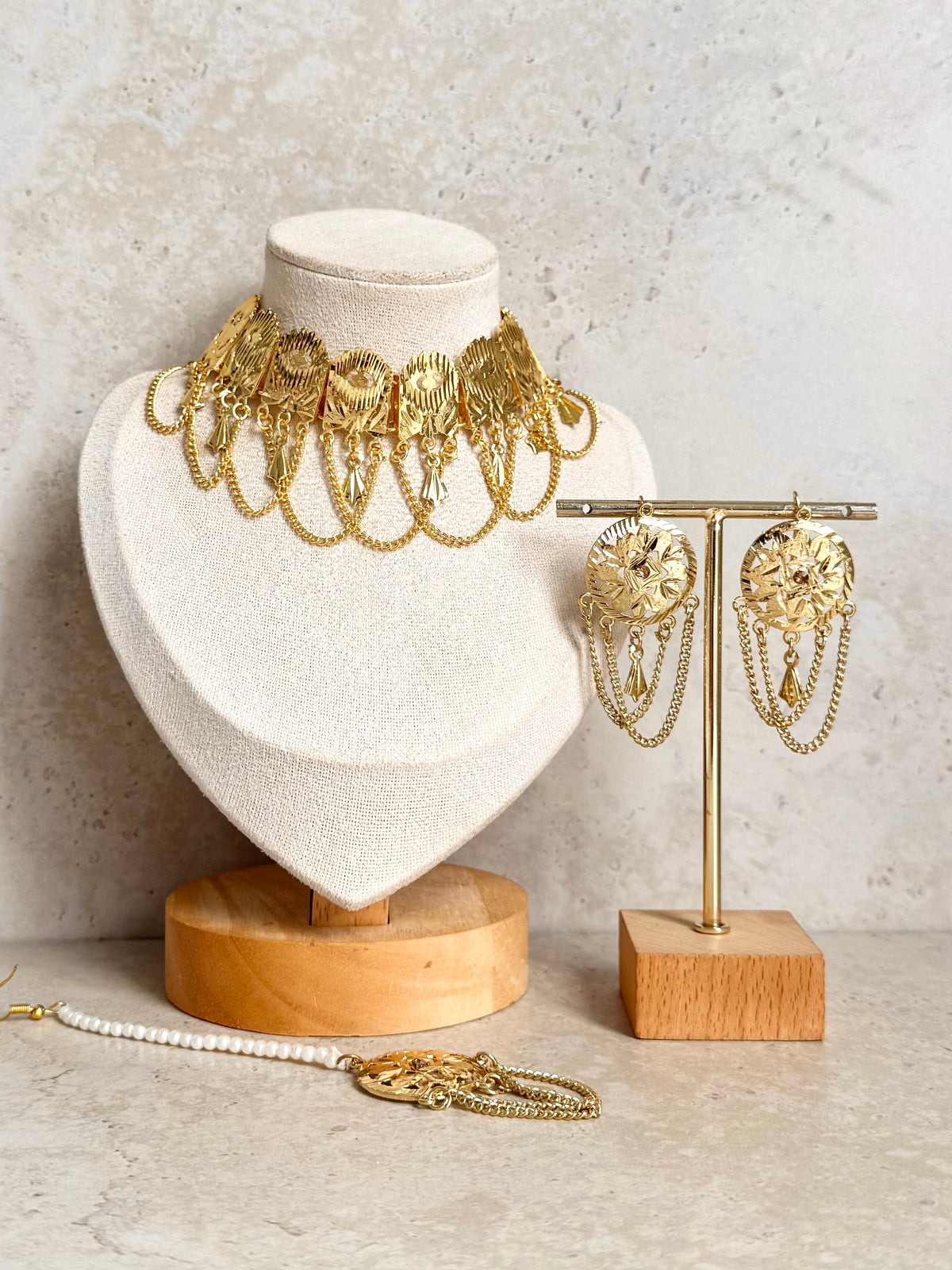 Arzoo Necklace Set