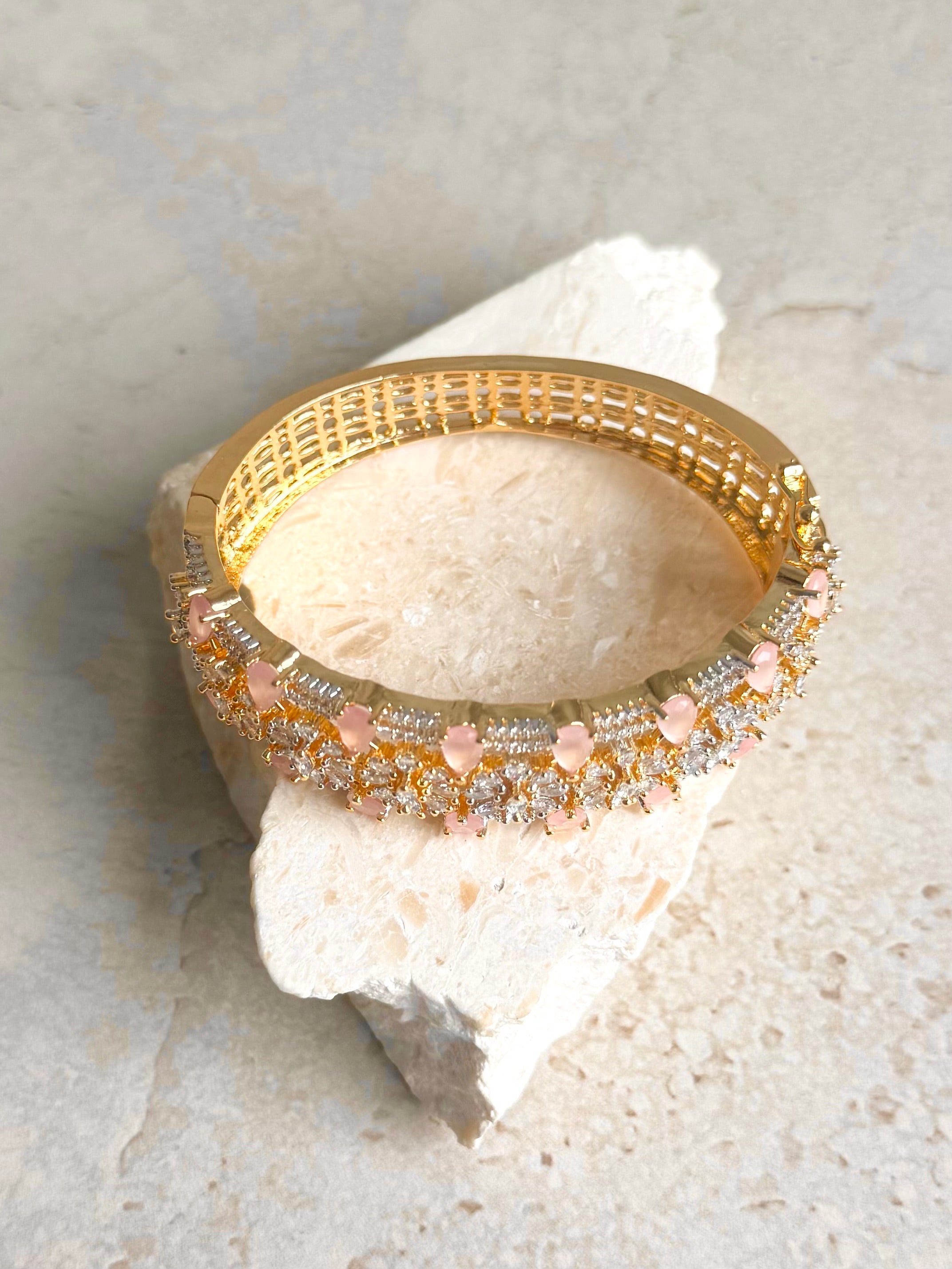 Tania Bangle