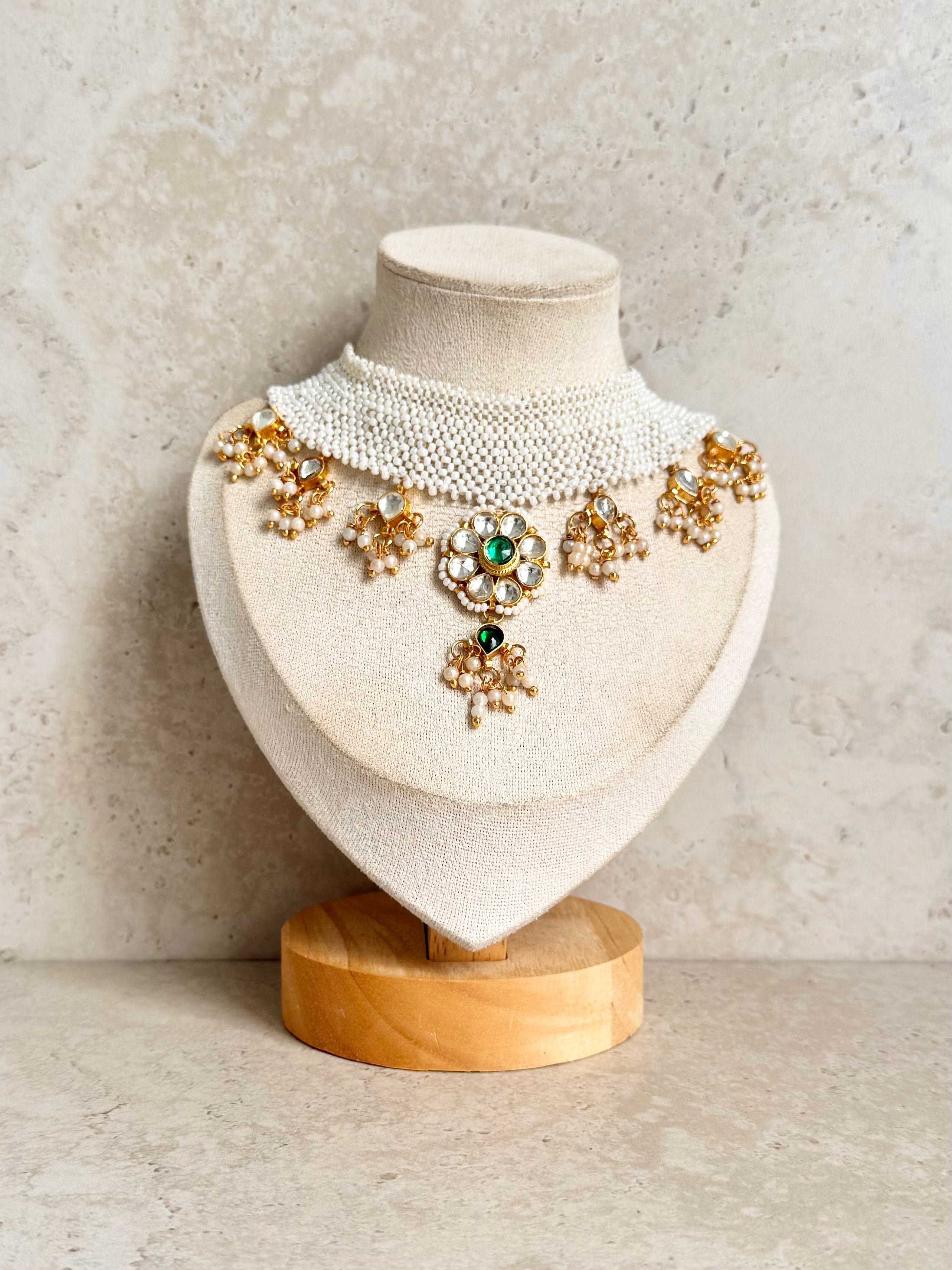 Samara Necklace Set