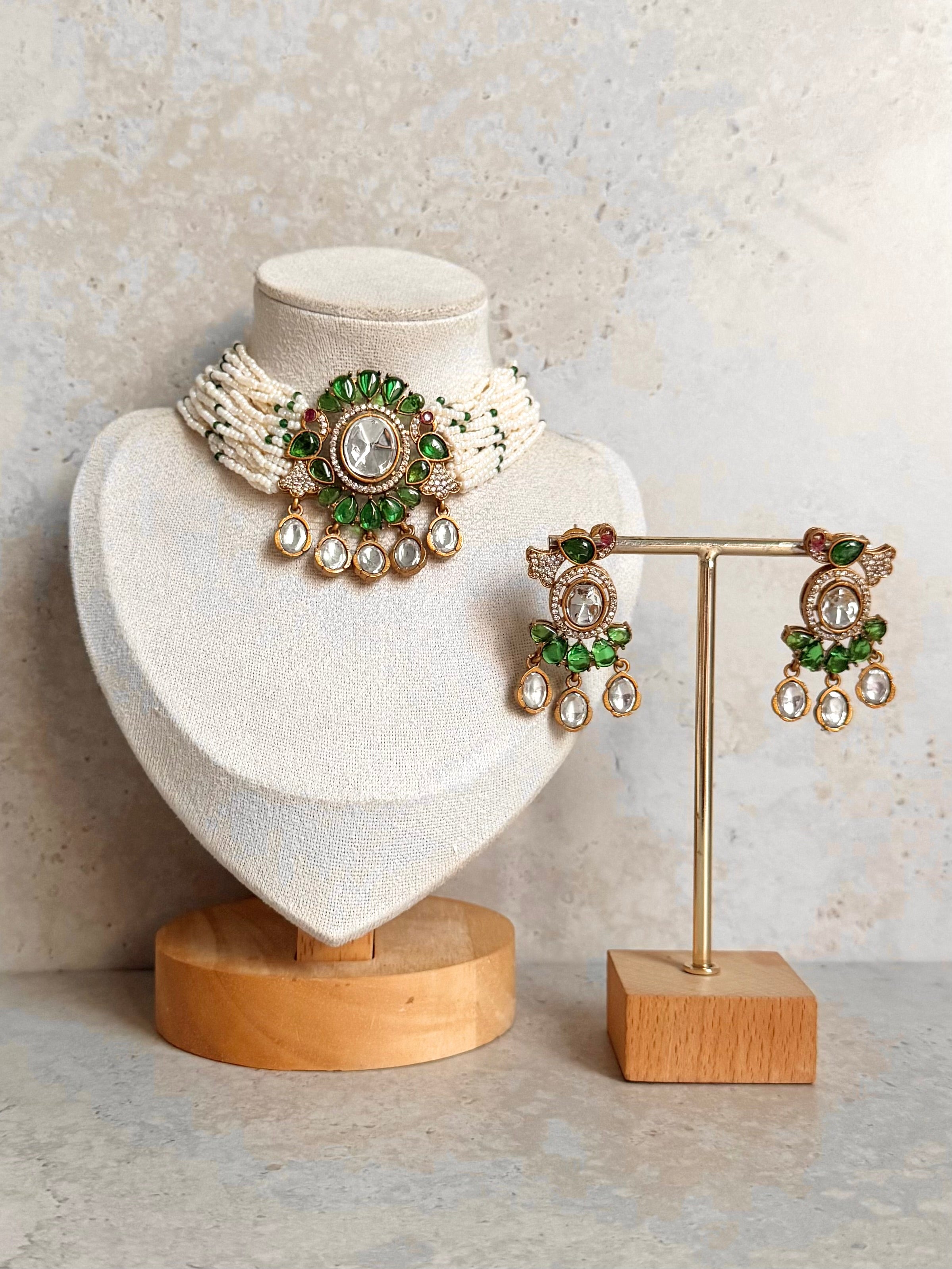 Ridhi Necklace Set