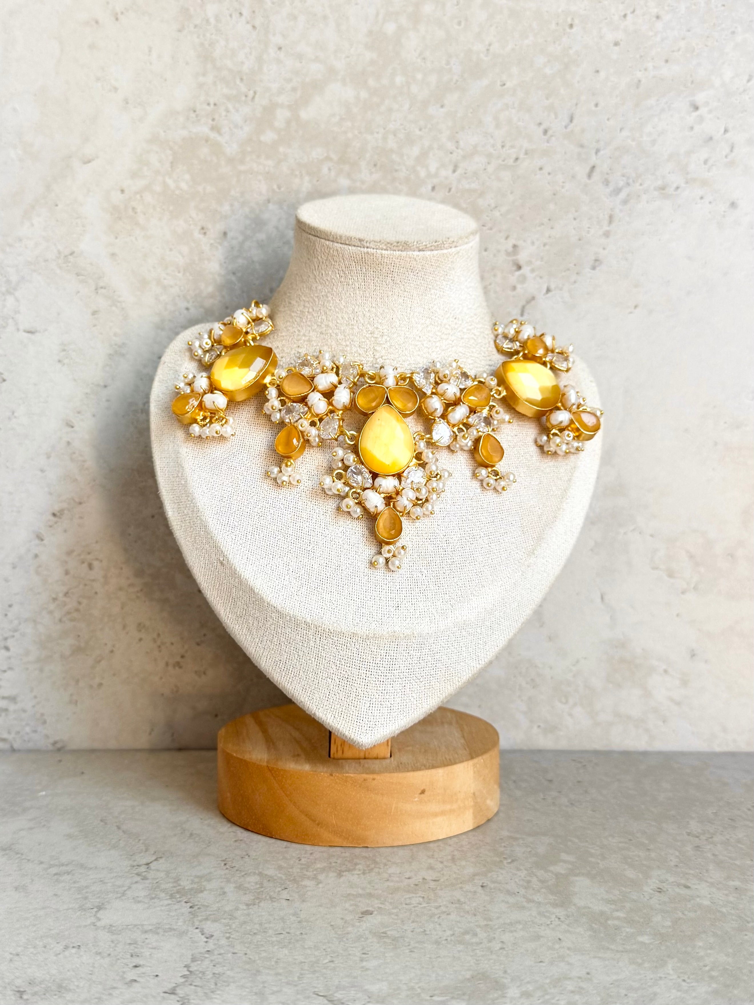 Elina Necklace Set