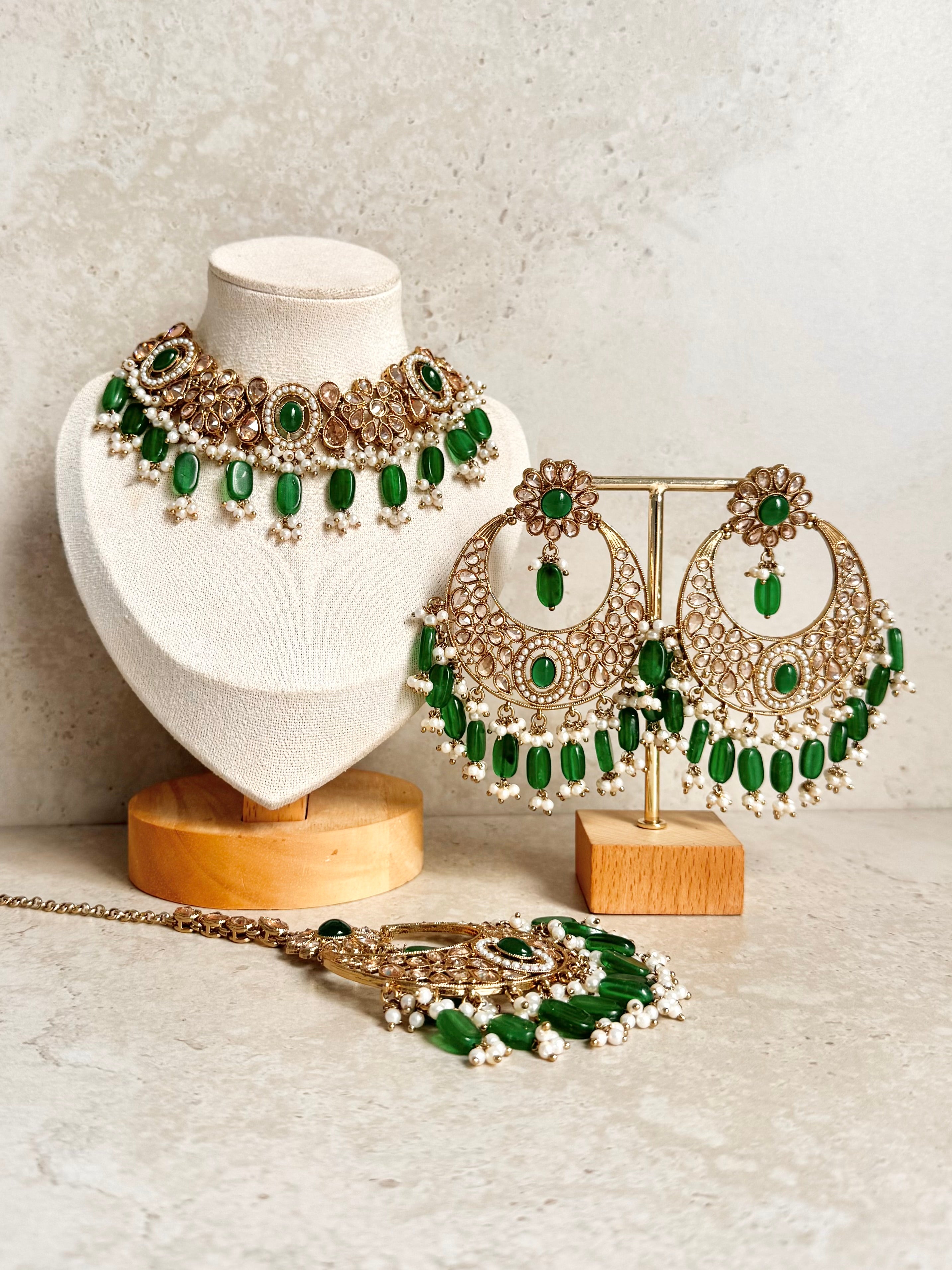 Ayla Necklace Set