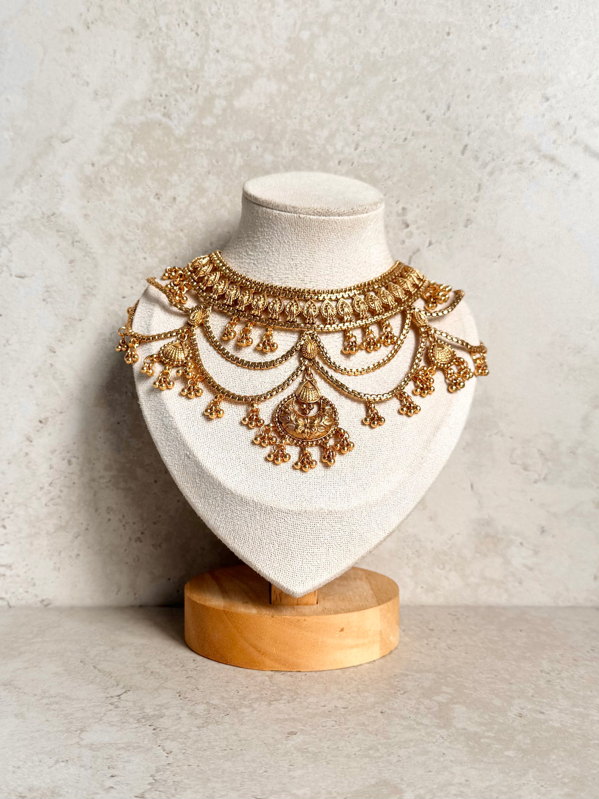 Geeta Necklace Set