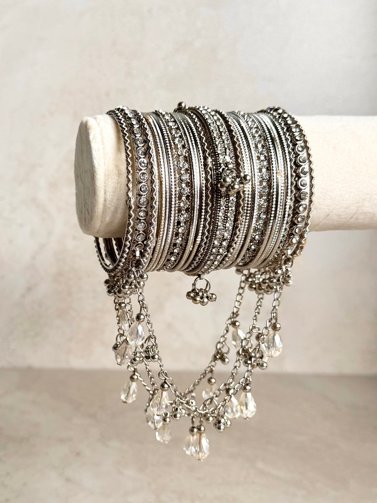 Meera Bangle Set