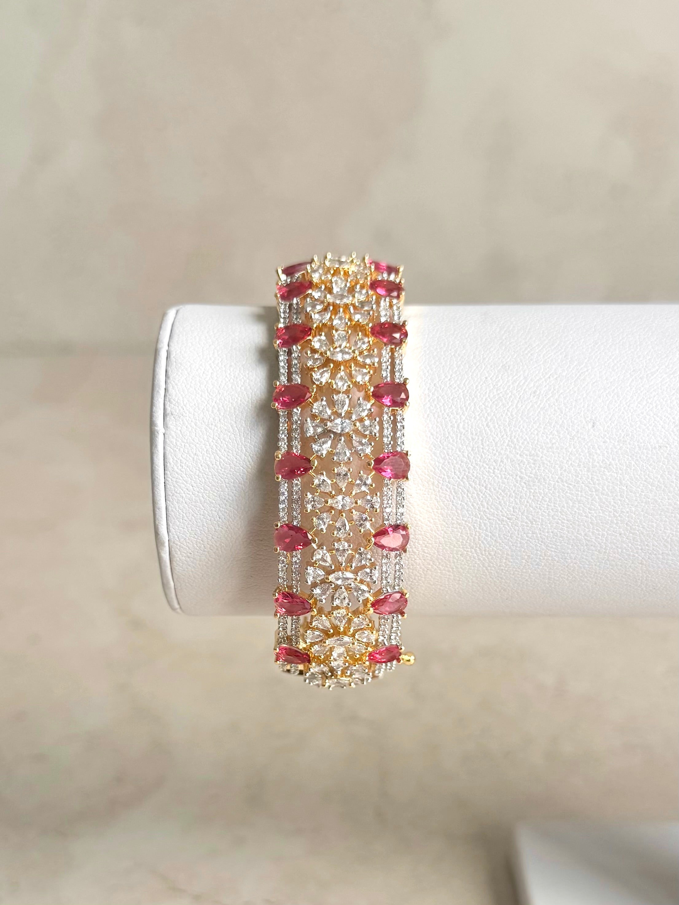 Tania Bangle