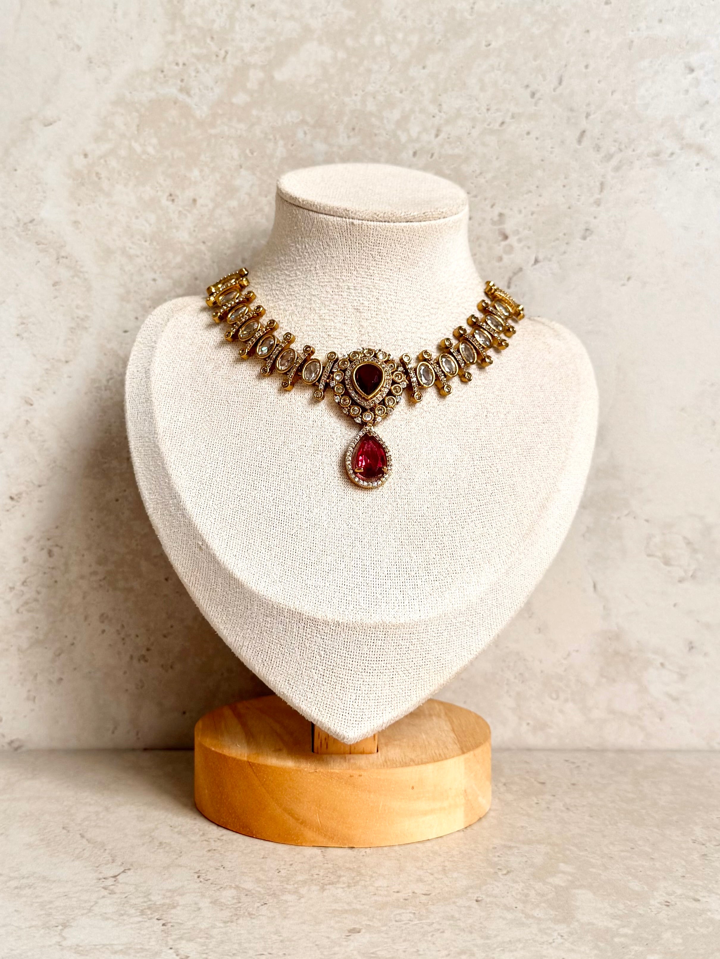 Pardeep Necklace Set