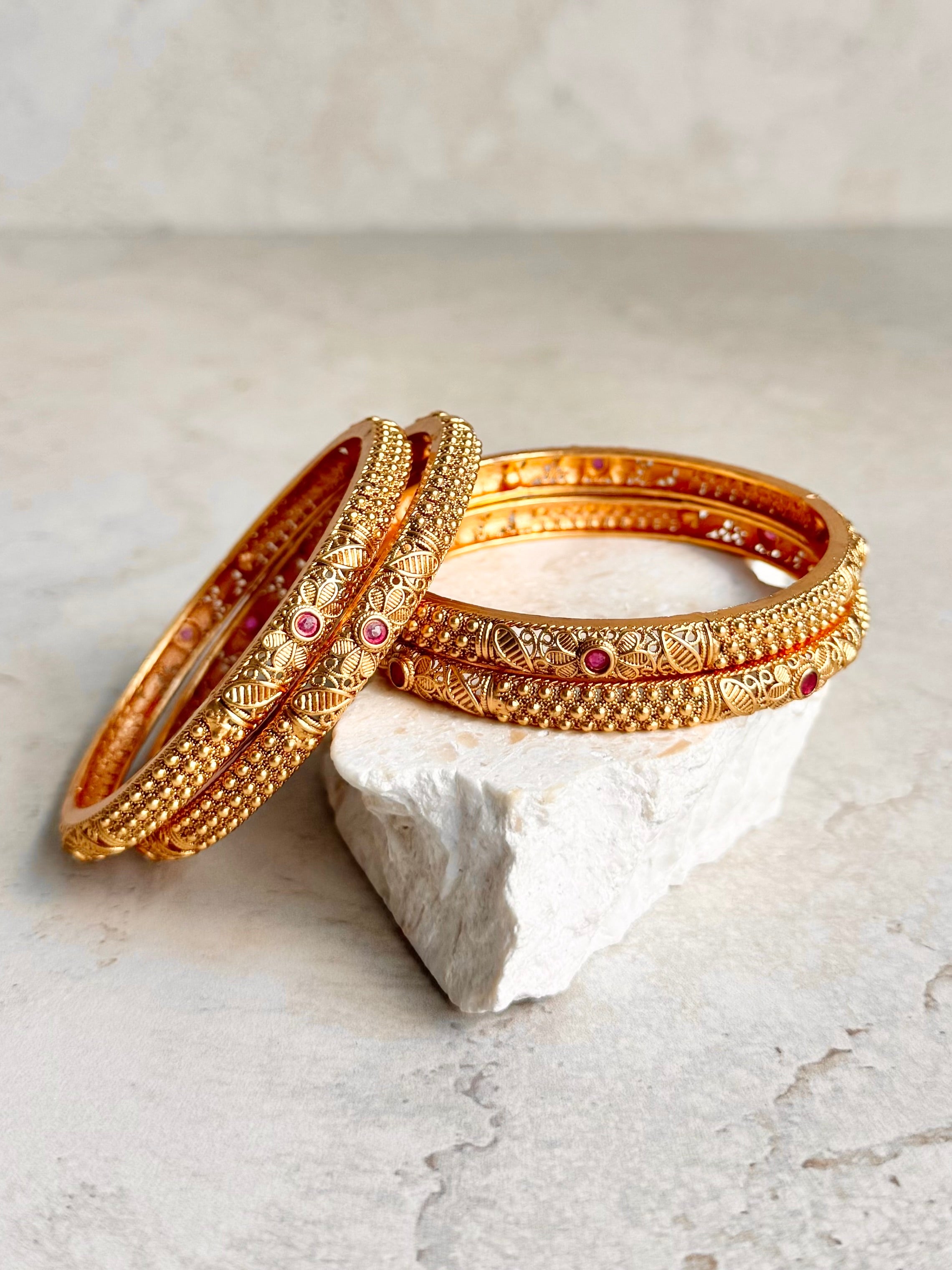 Yumna Bangles
