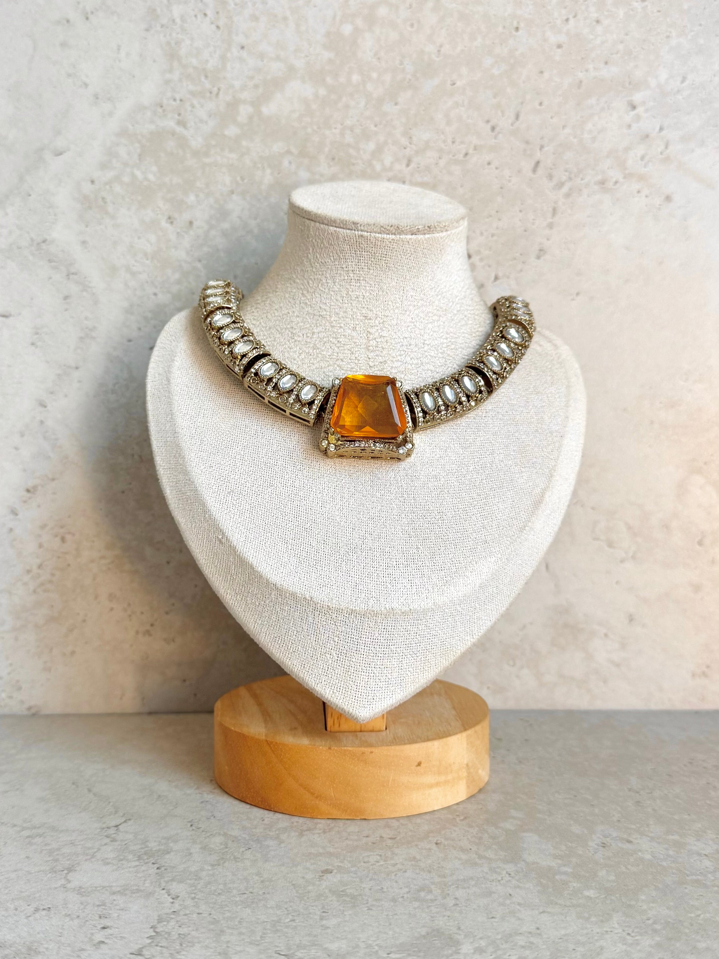 Navjot Necklace Set