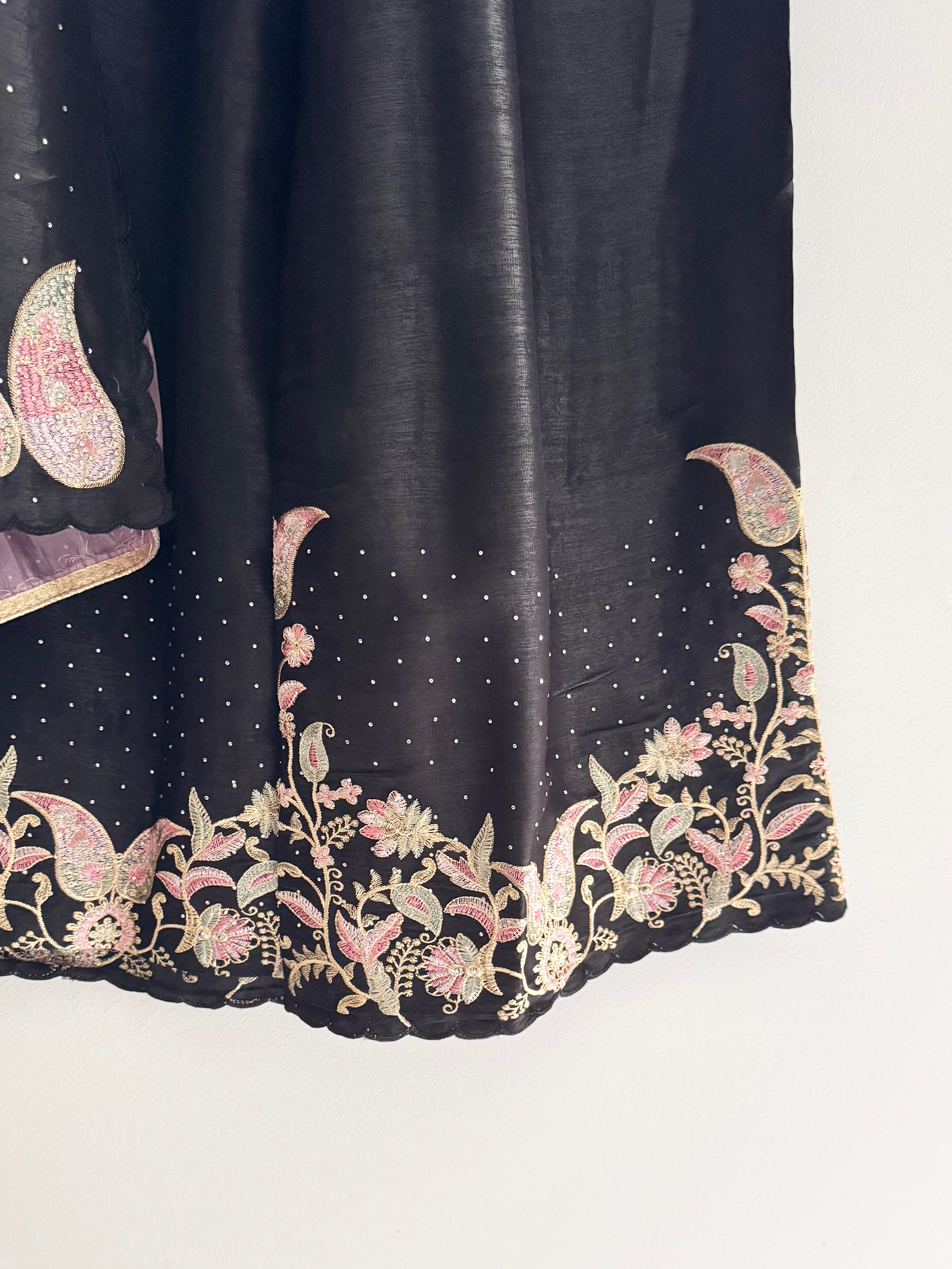 Zaria Suit Set