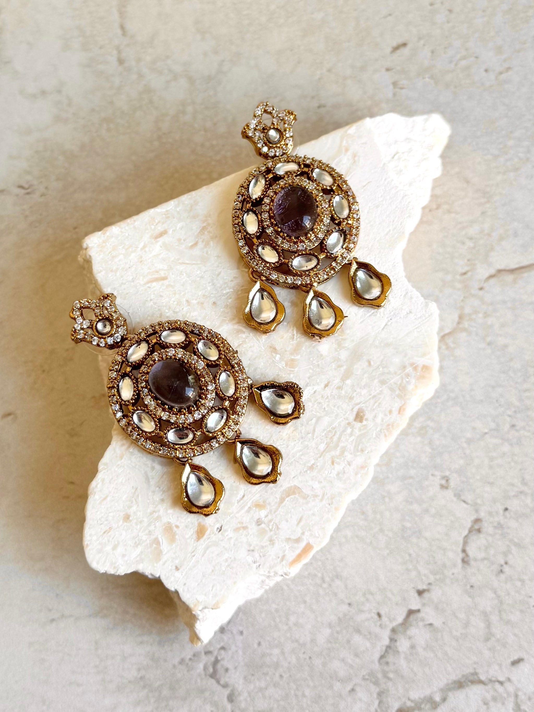 Anvi Earrings