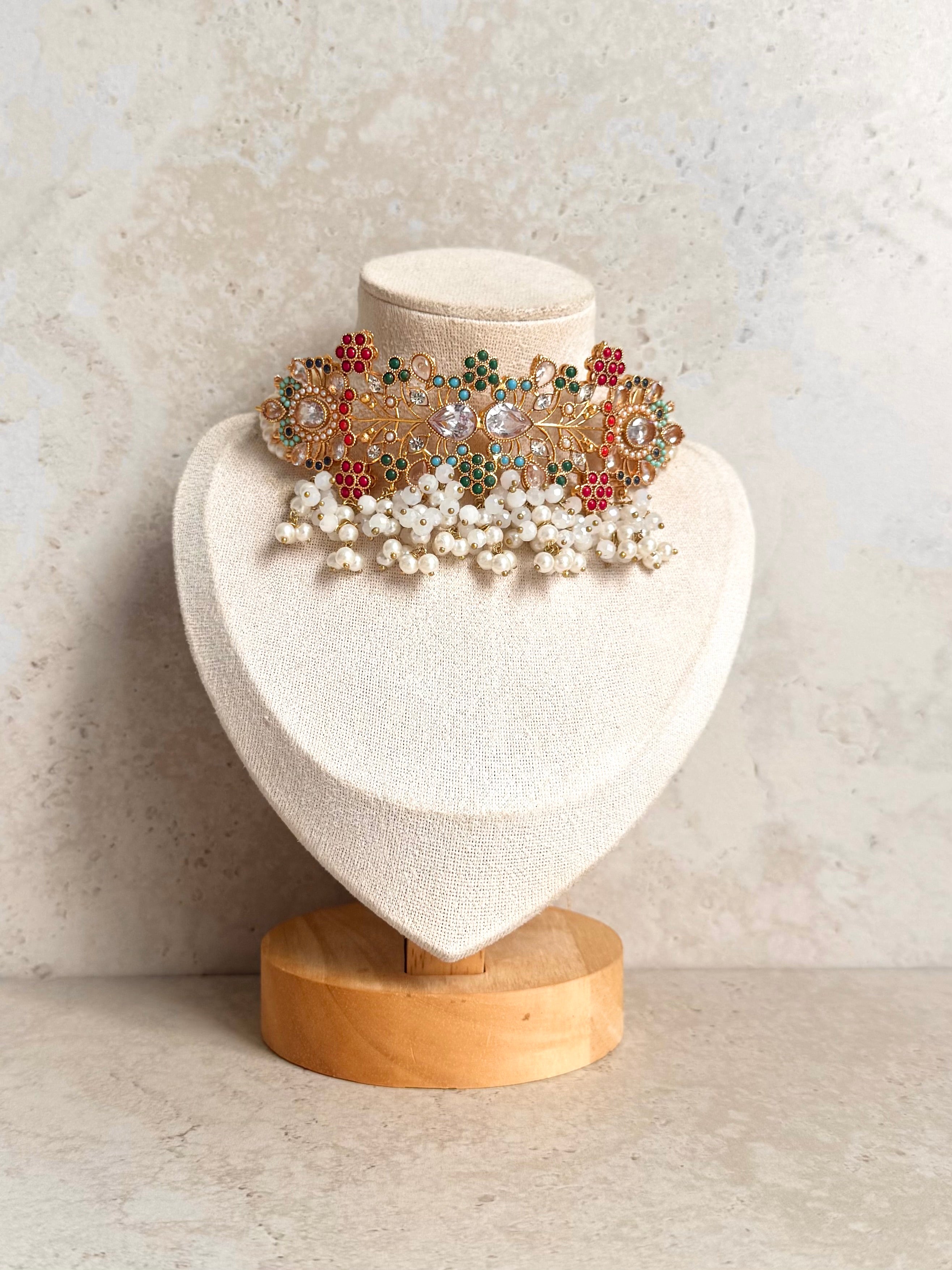 Alina Necklace Set