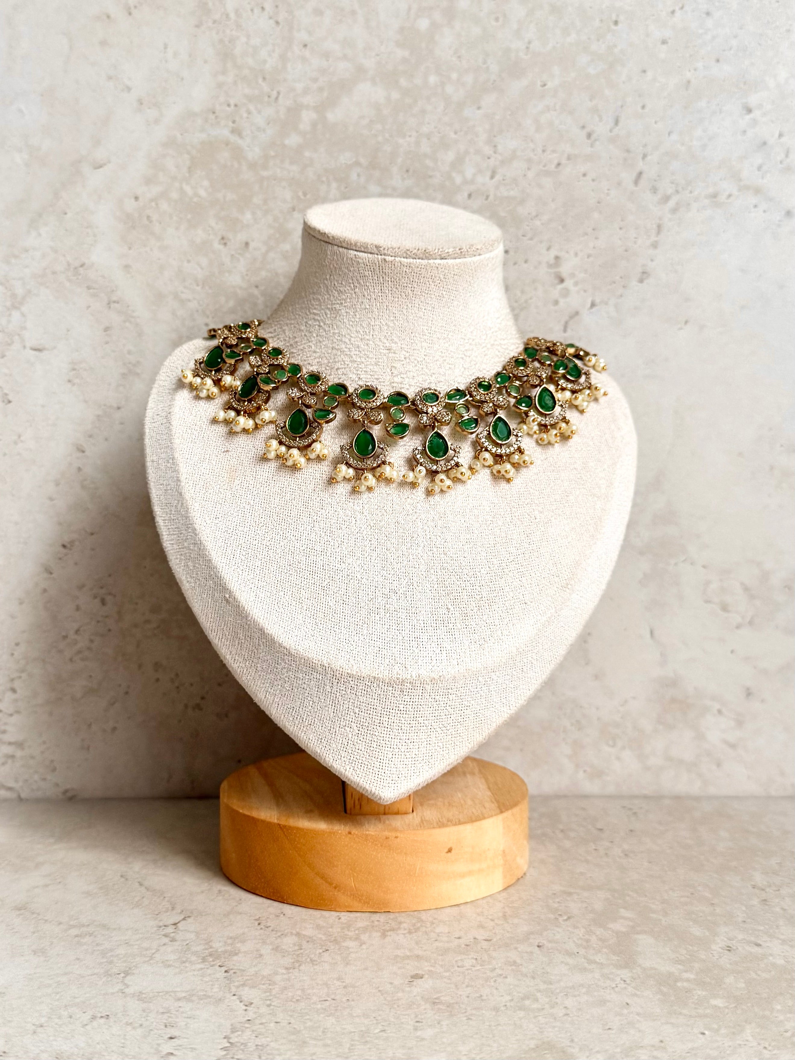 Deepika Necklace Set