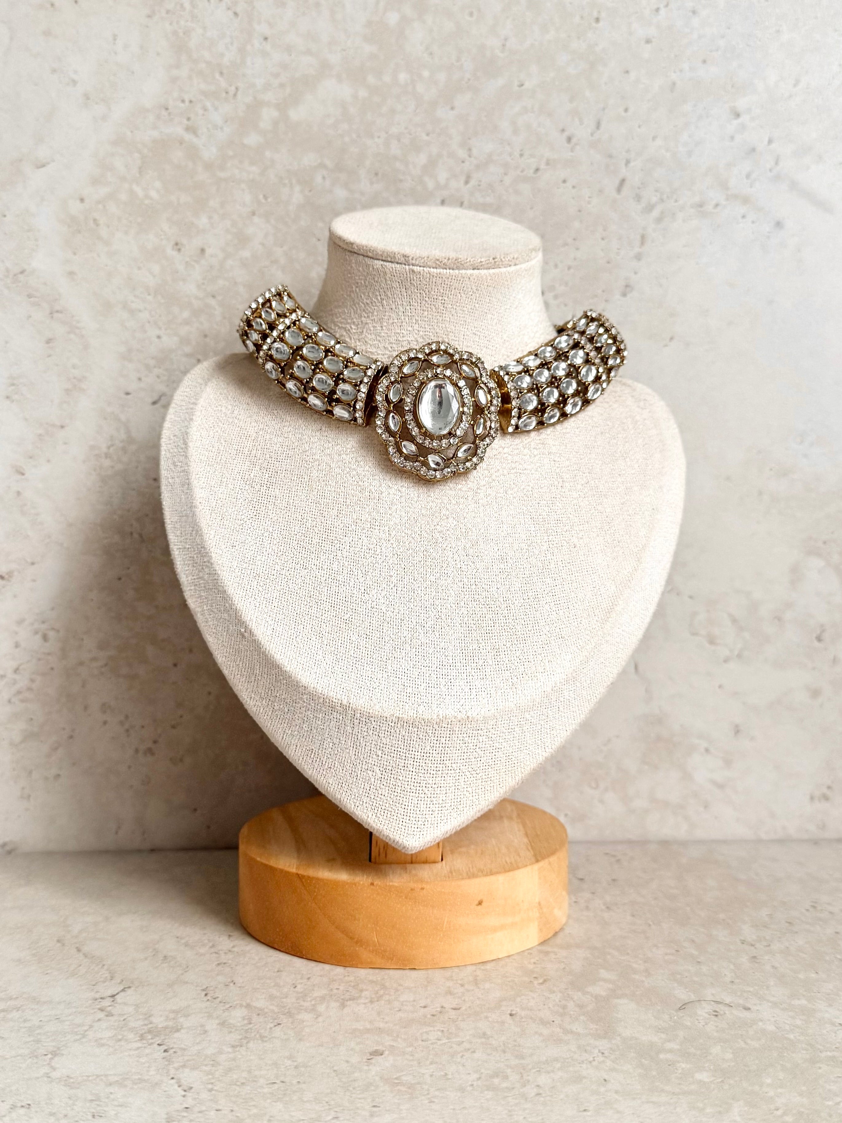Eman Necklace Set