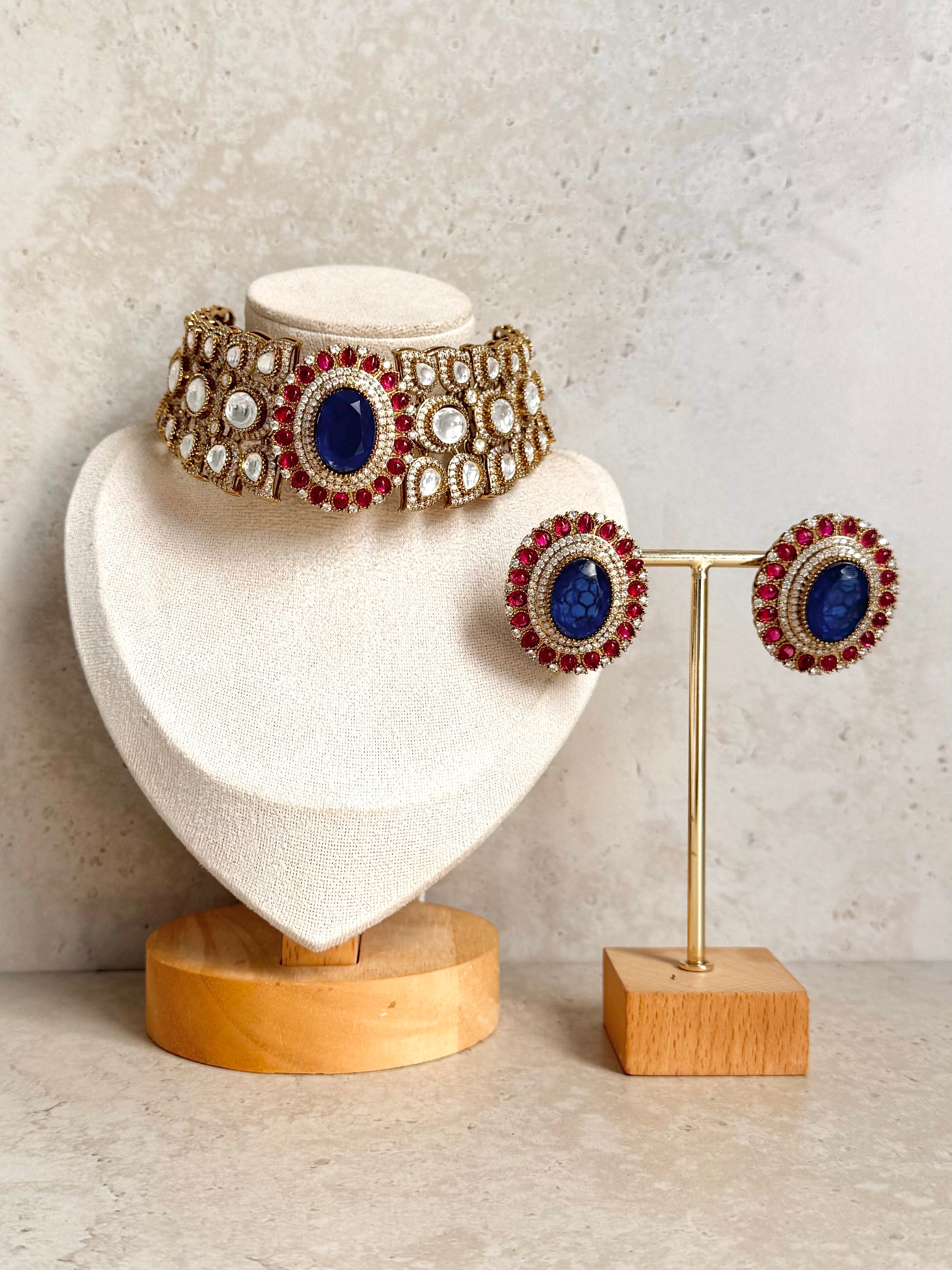 Katrina Necklace Set