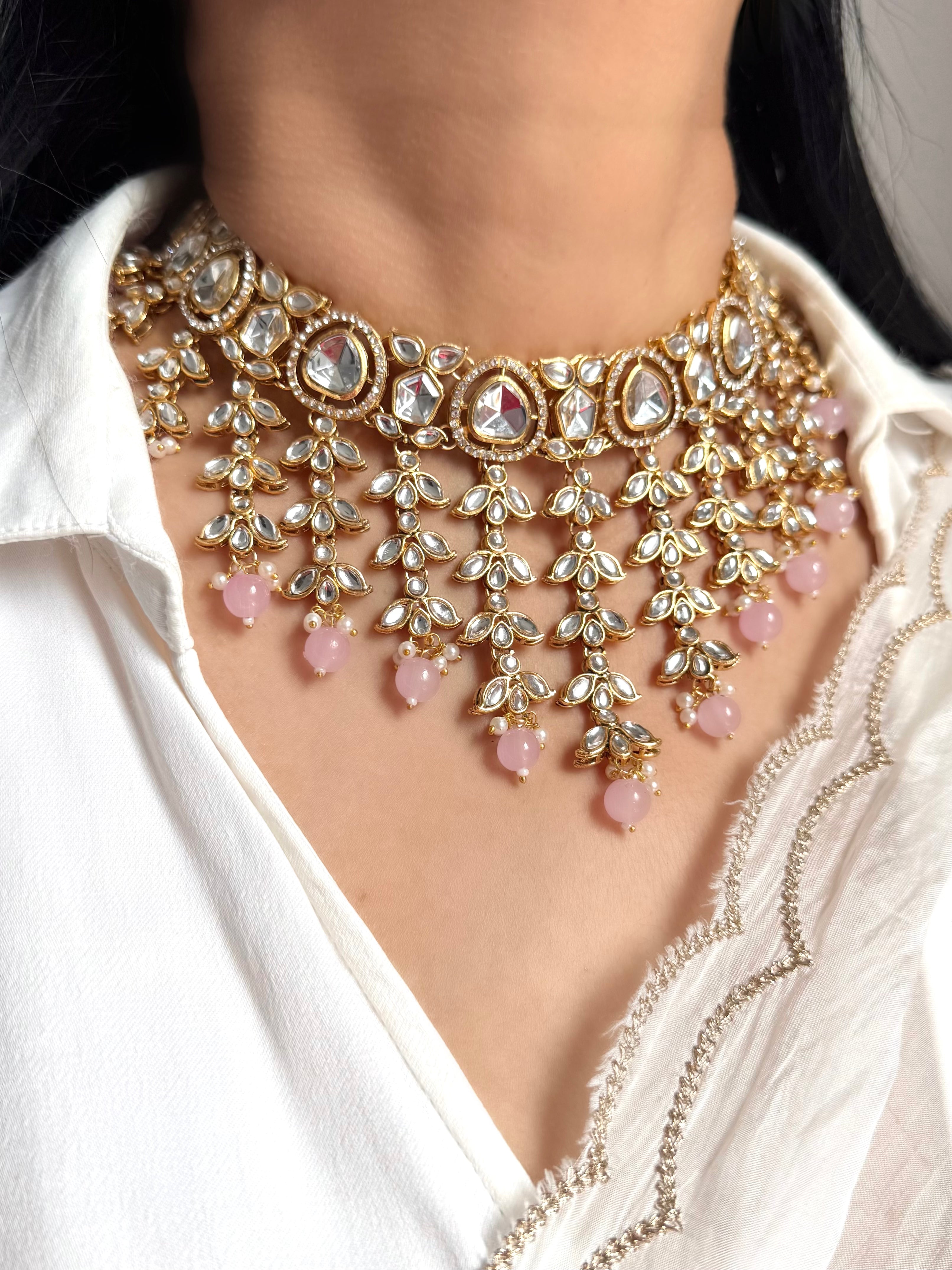 Arohi Necklace Set