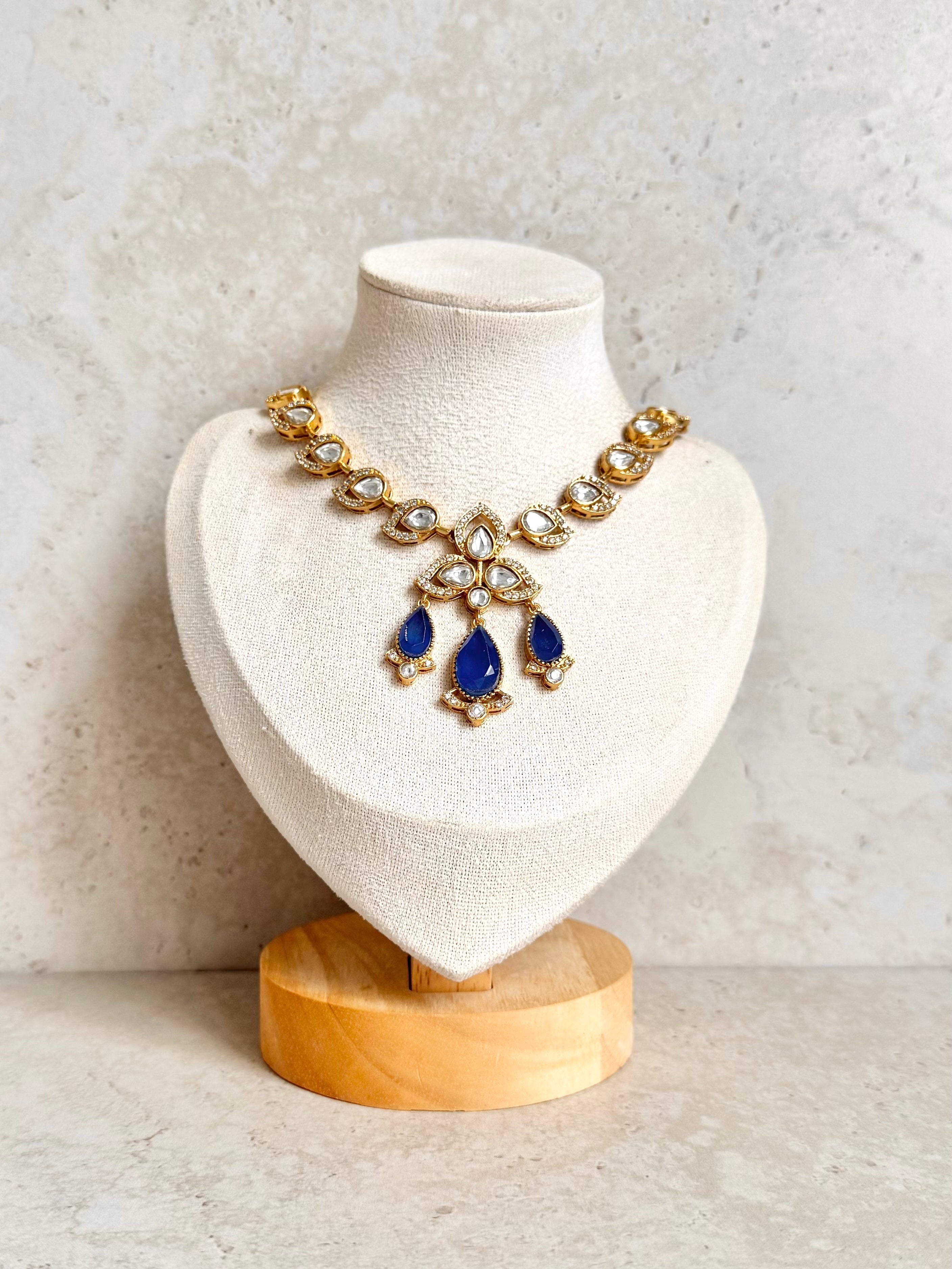Archana Necklace Set